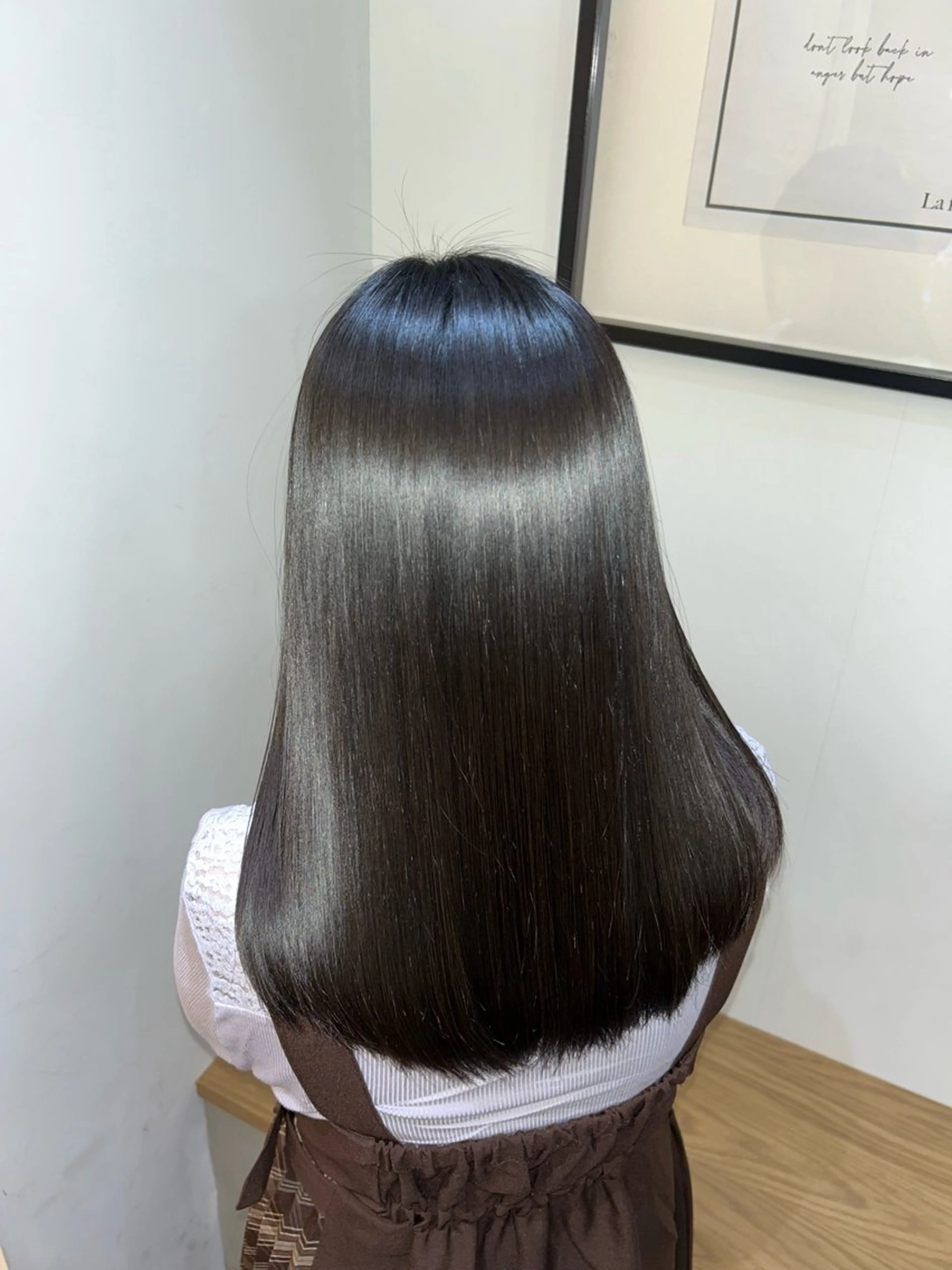 セミロング カット 縮毛矯正 La fith hair luxe 門前仲町店所属・透明感/暖色カラー 💖【Misaki】のヘアスタイル