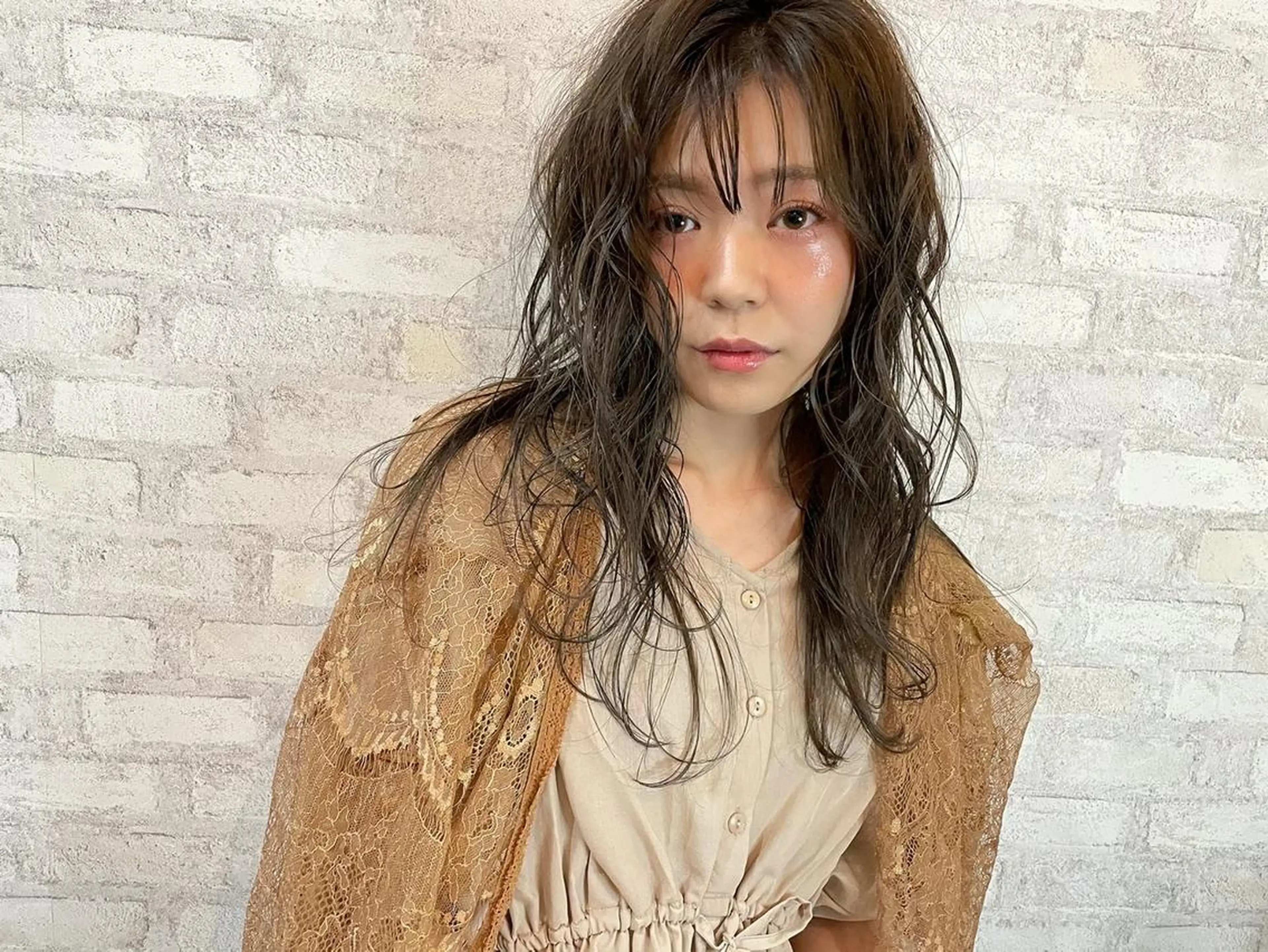 ミディアム カラー ans(アンス)所属・山上 佳汰/髪質改善/艶髪のヘアスタイル