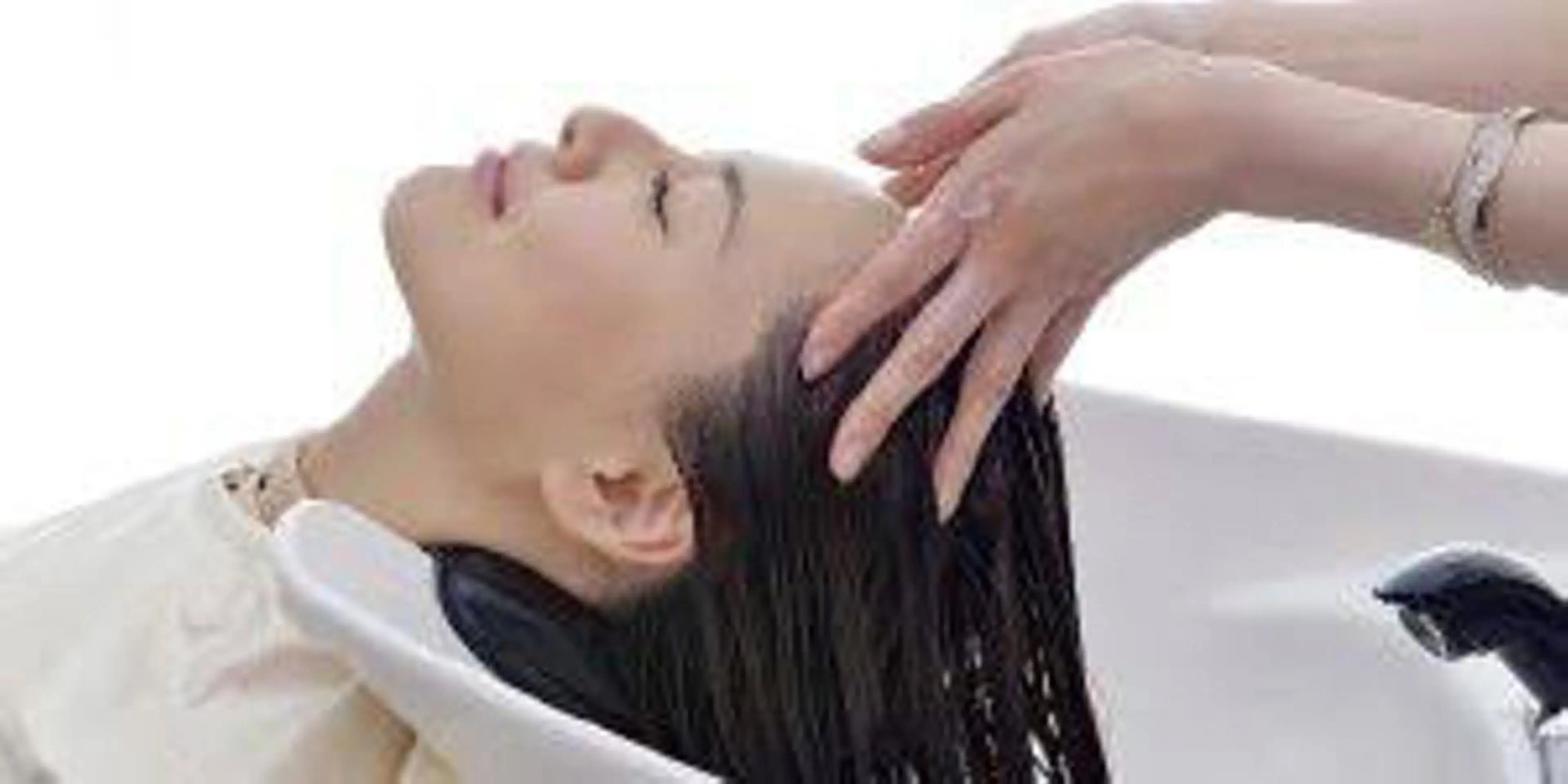 スパニスト🌟バリ式 アロマ🌴松田みずきのヘアスタイル