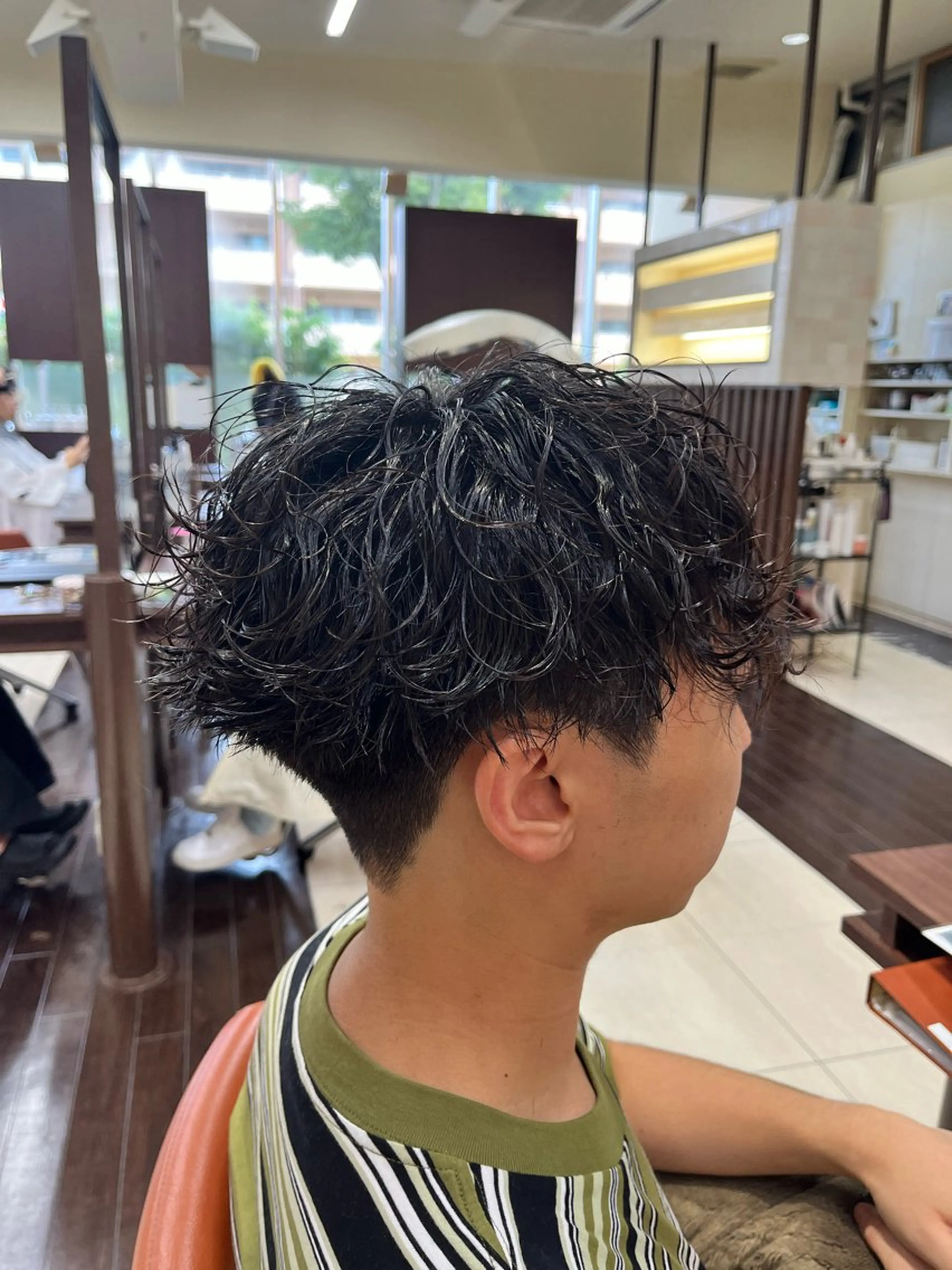 ショート パーマ メンズ マッシュ メンズパーマ 刈り上げ 波巻きパーマ スパイラルパーマ AROH men's cut&men's perm 船橋店所属・🧊メンズ特化🧊 高木航希のヘアスタイル