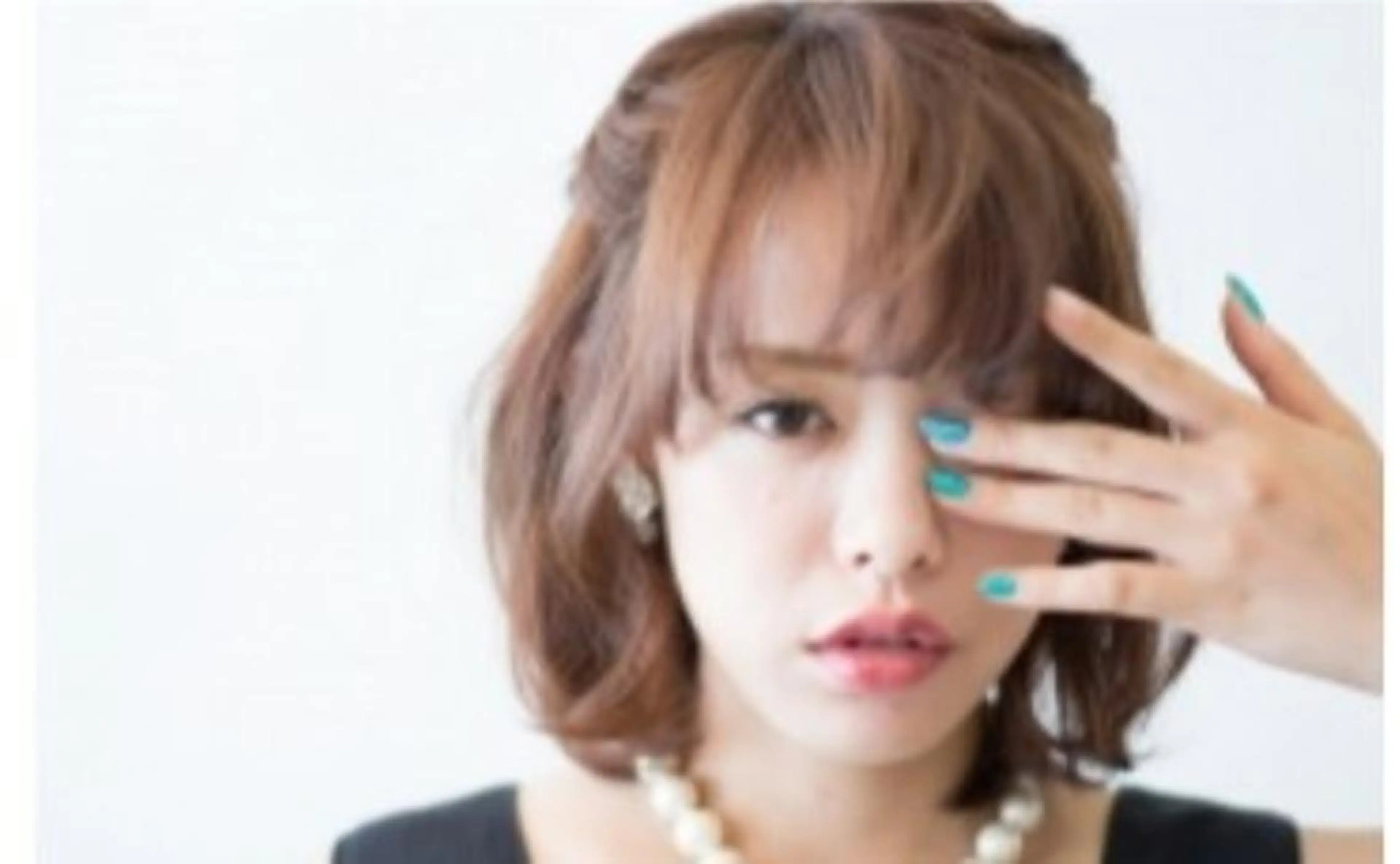 ネイル 寺島 伸のヘアスタイル