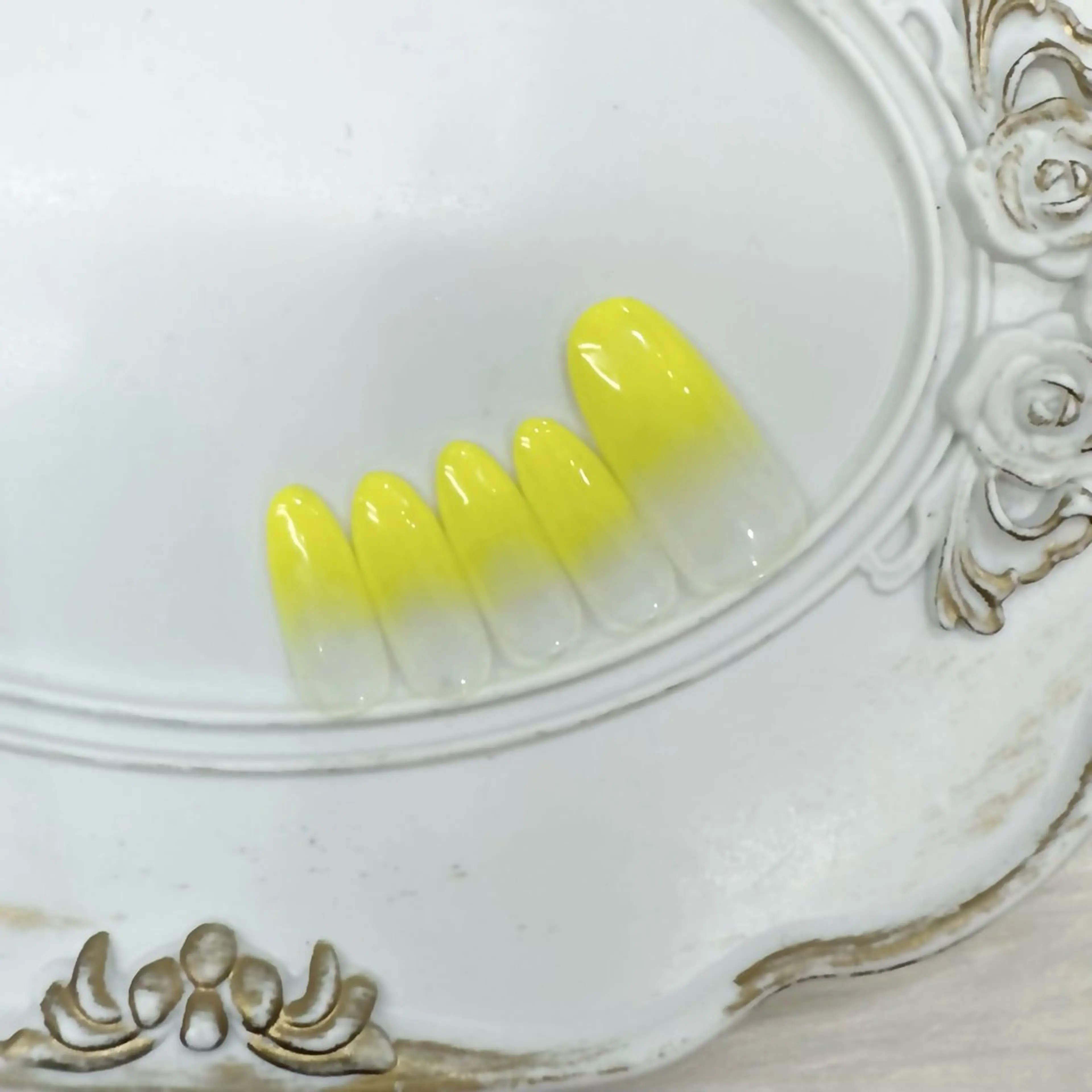 ネイル グラデーション ハンドネイル エリクサーネイル池袋 藤田のネイルデザイン