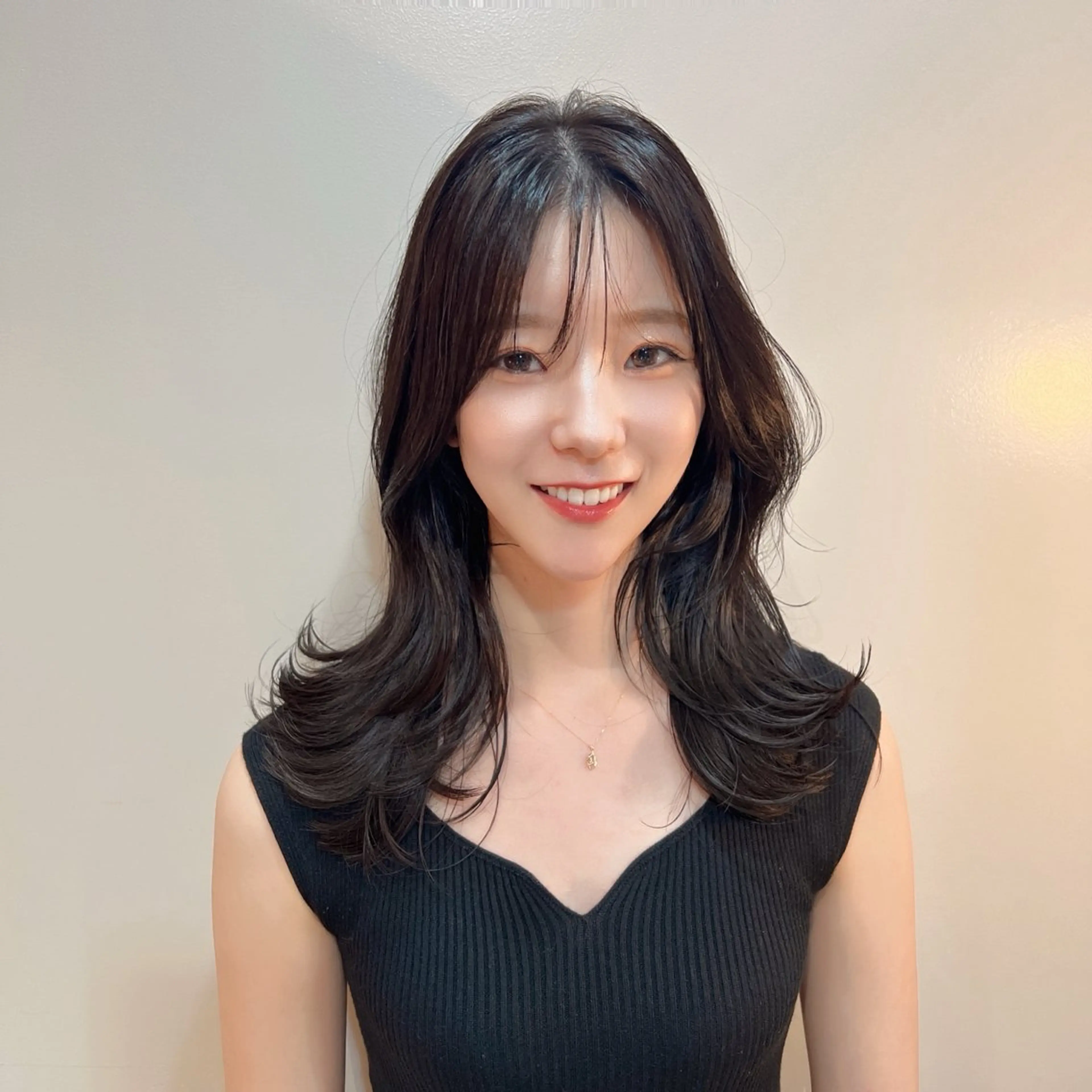 セミロング カット ヘアカラー トリートメント La paix所属・パーソナルカラー lapiax阿部のヘアスタイル