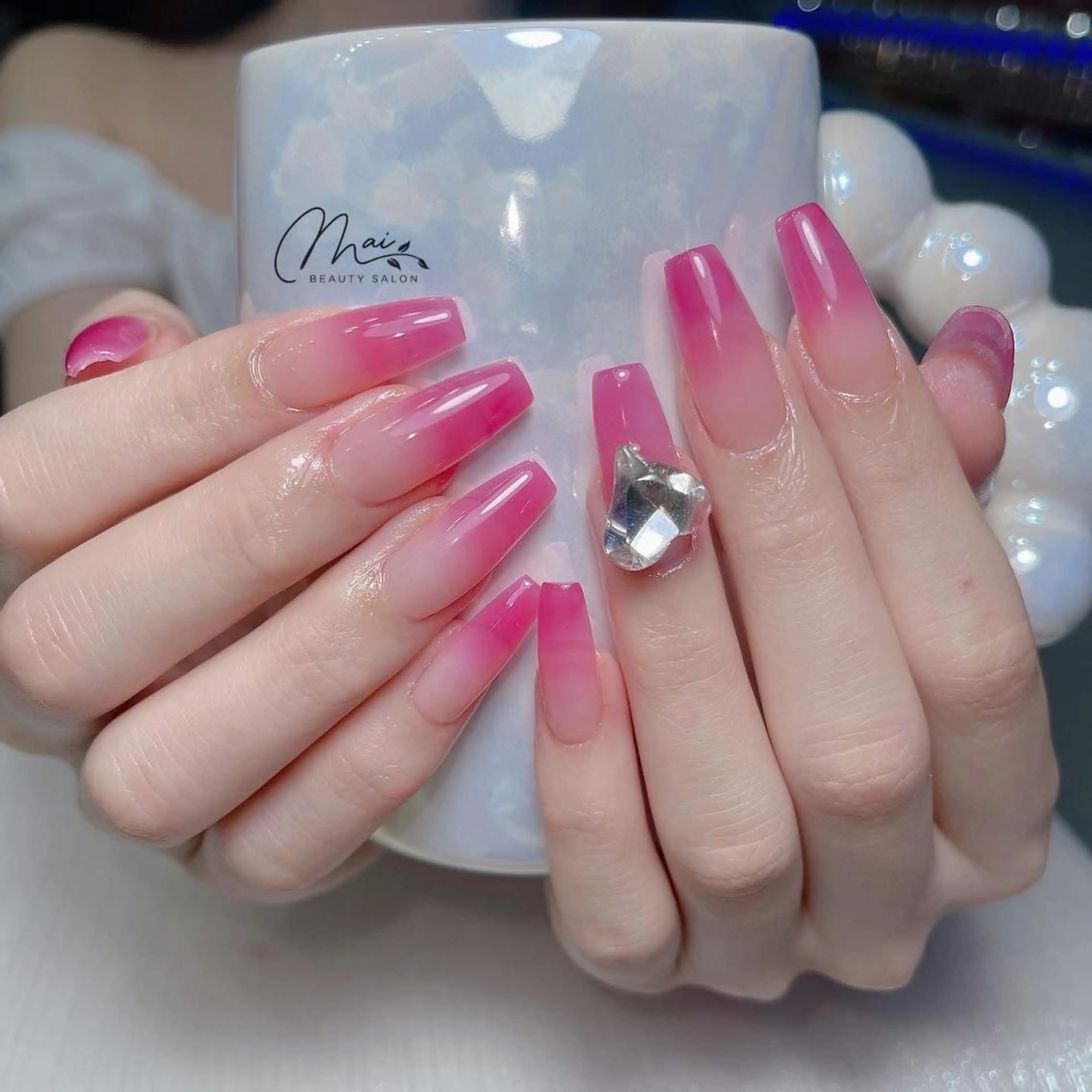 ネイル オーロラネイル チークネイル 長さ出し フラッシュネイル フットネイル MaiBeauty dodoのネイルデザイン