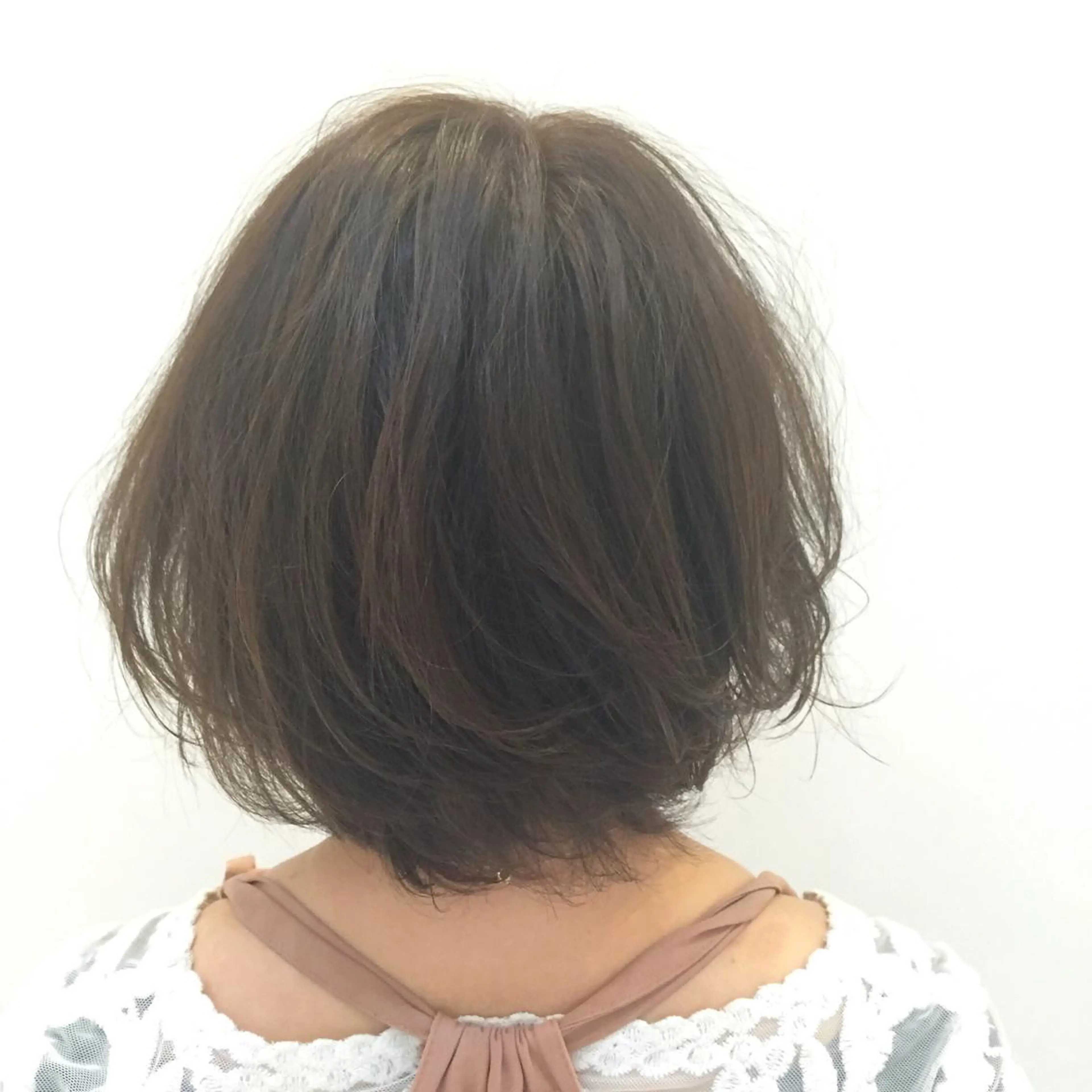 ミディアム カラー パーマ シールエクステ⭐️ オオミタクヤのヘアスタイル