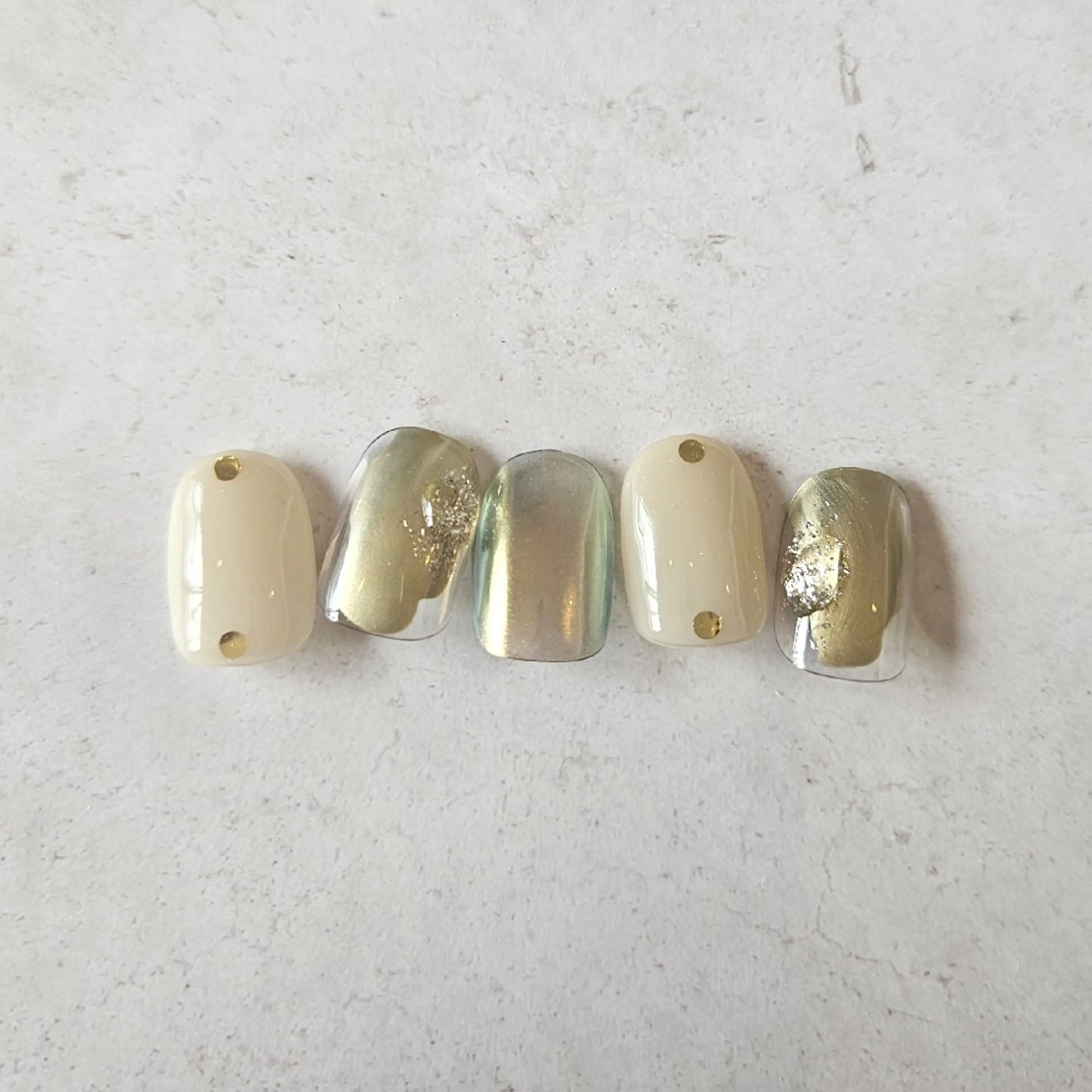 ネイル ジェルネイル ニュアンスネイル パラジェル 春ネイル ハンドネイル Nailsalon manoのネイルデザイン