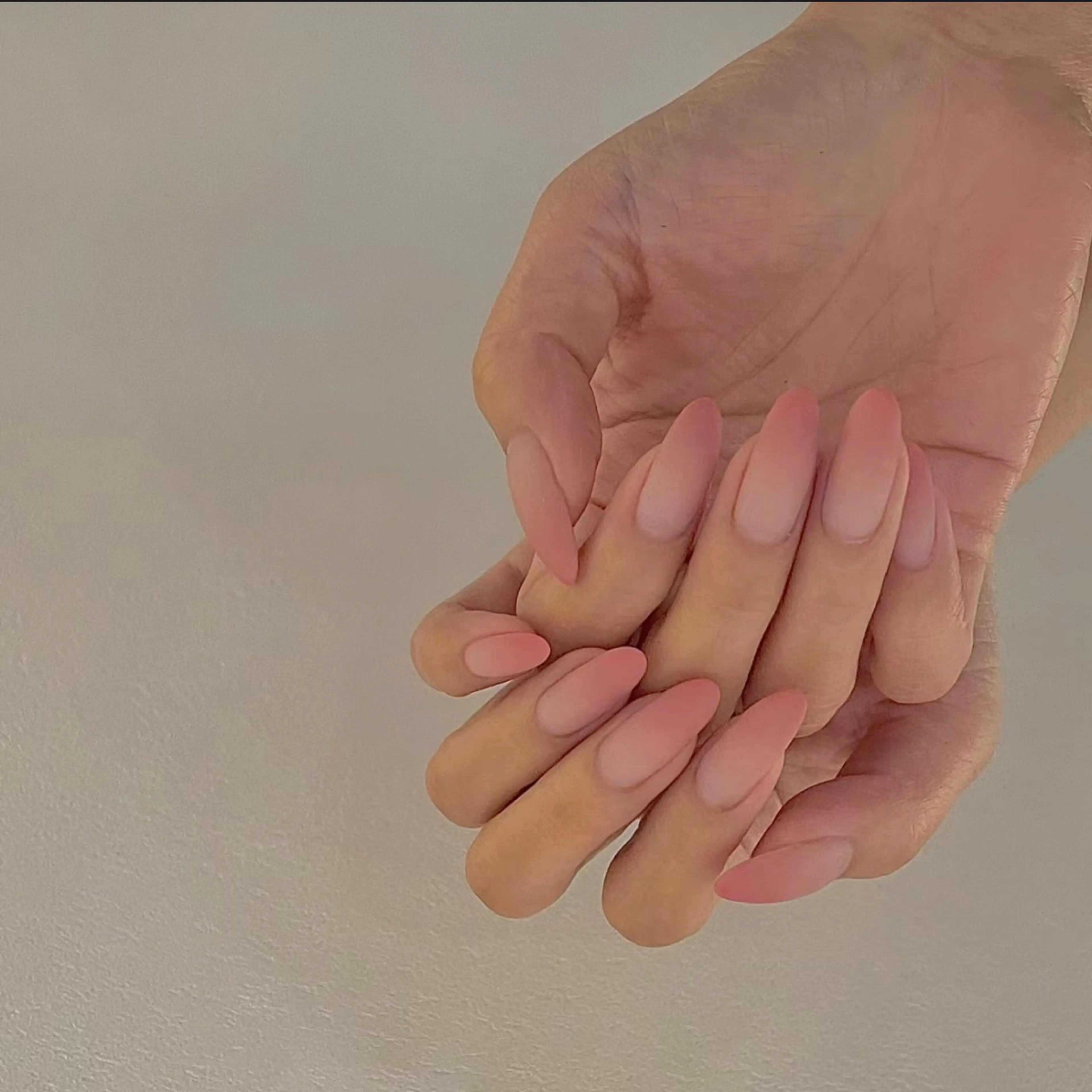 ネイル ハンドネイル 🍑 momo_nailのネイルデザイン