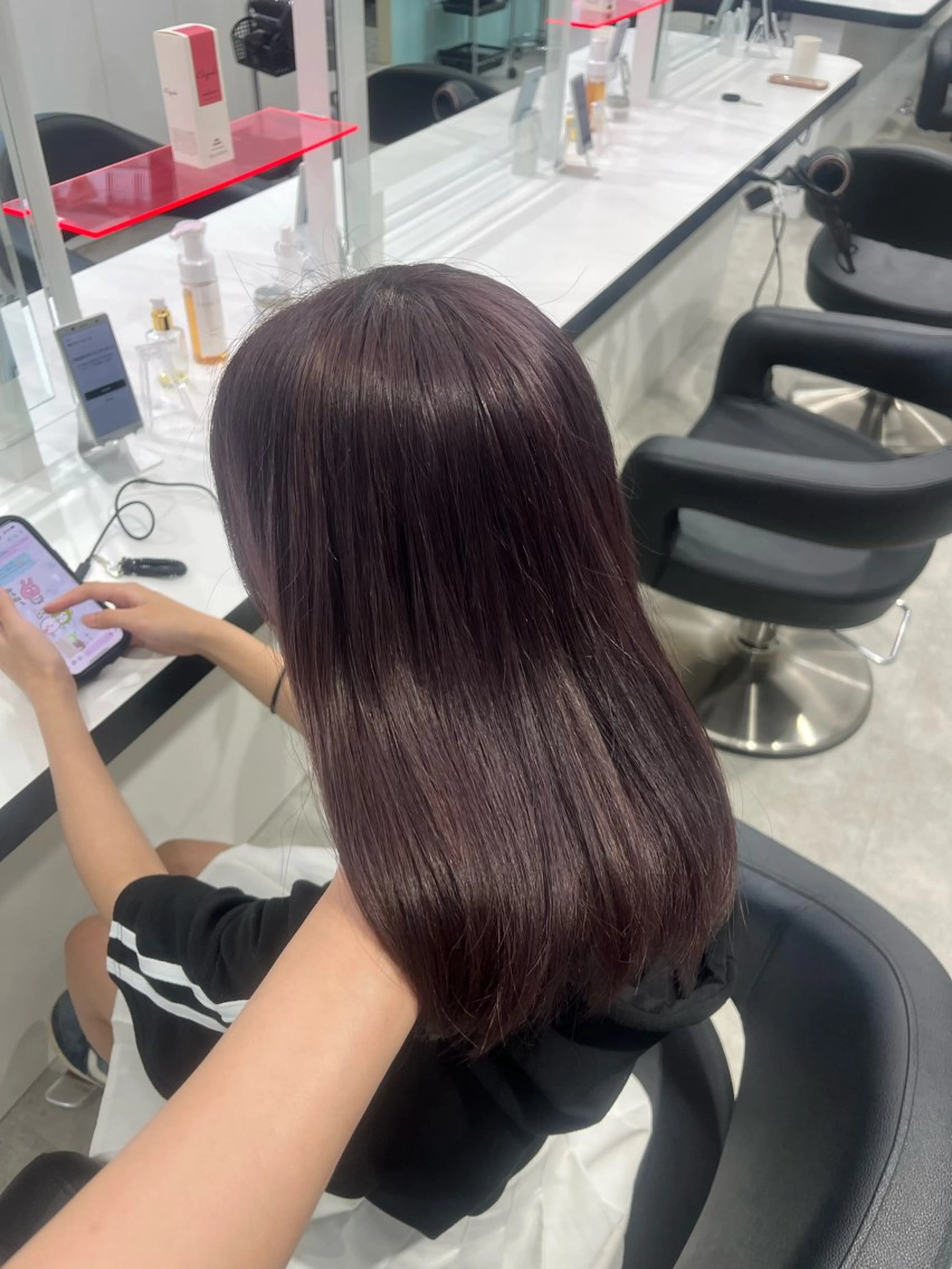 ミディアム カラー みう/仙台/暖色/ 艶髪/顔周りカット/のヘアスタイル