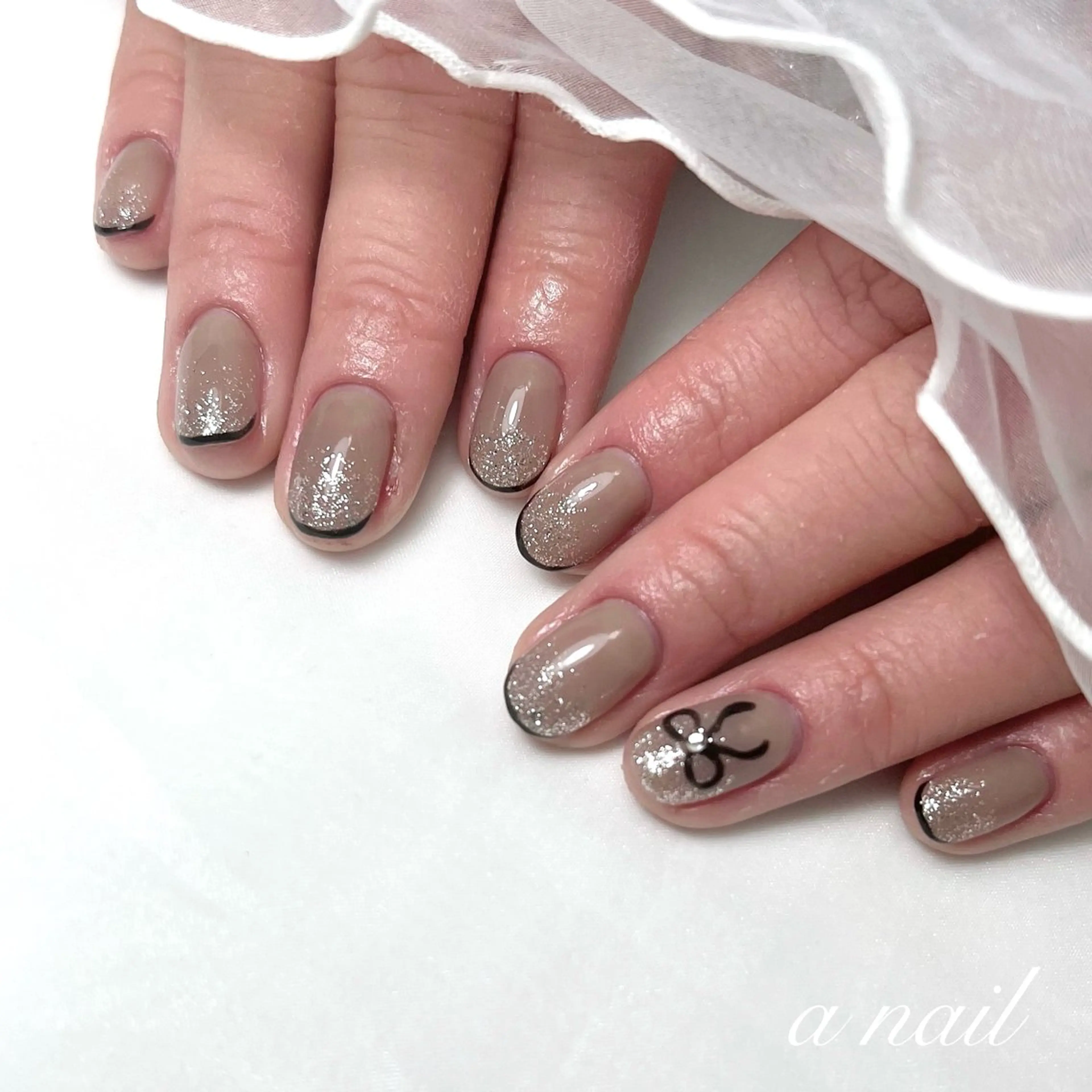 ネイル フレンチネイル 持ち込み リボン ハンドネイル Salon_ a.nailのネイルデザイン