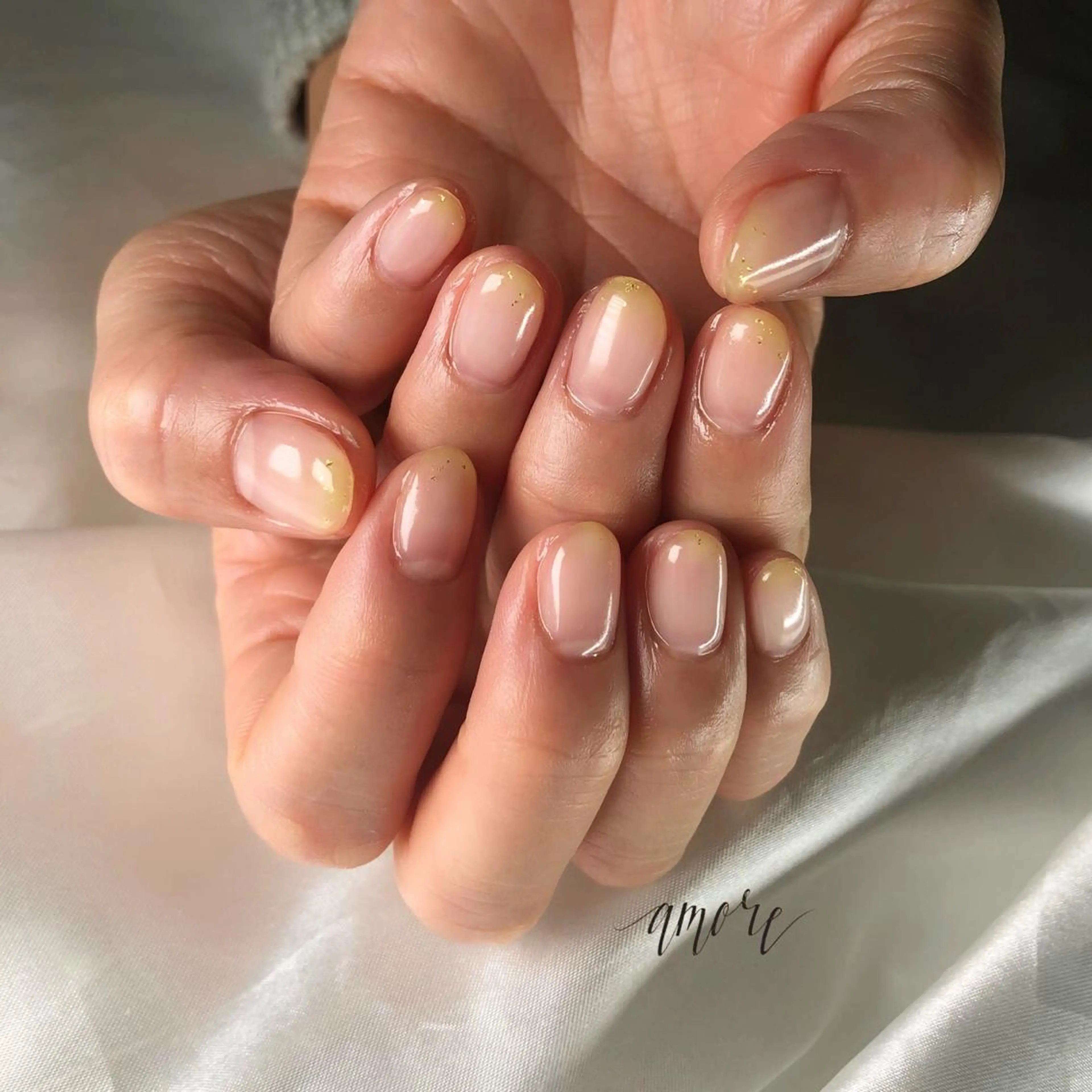 ネイル ジェルネイル 氷ネイル・うるうるネイル キラキラネイル マグネットネイル ミラーネイル You kyehwaのネイルデザイン