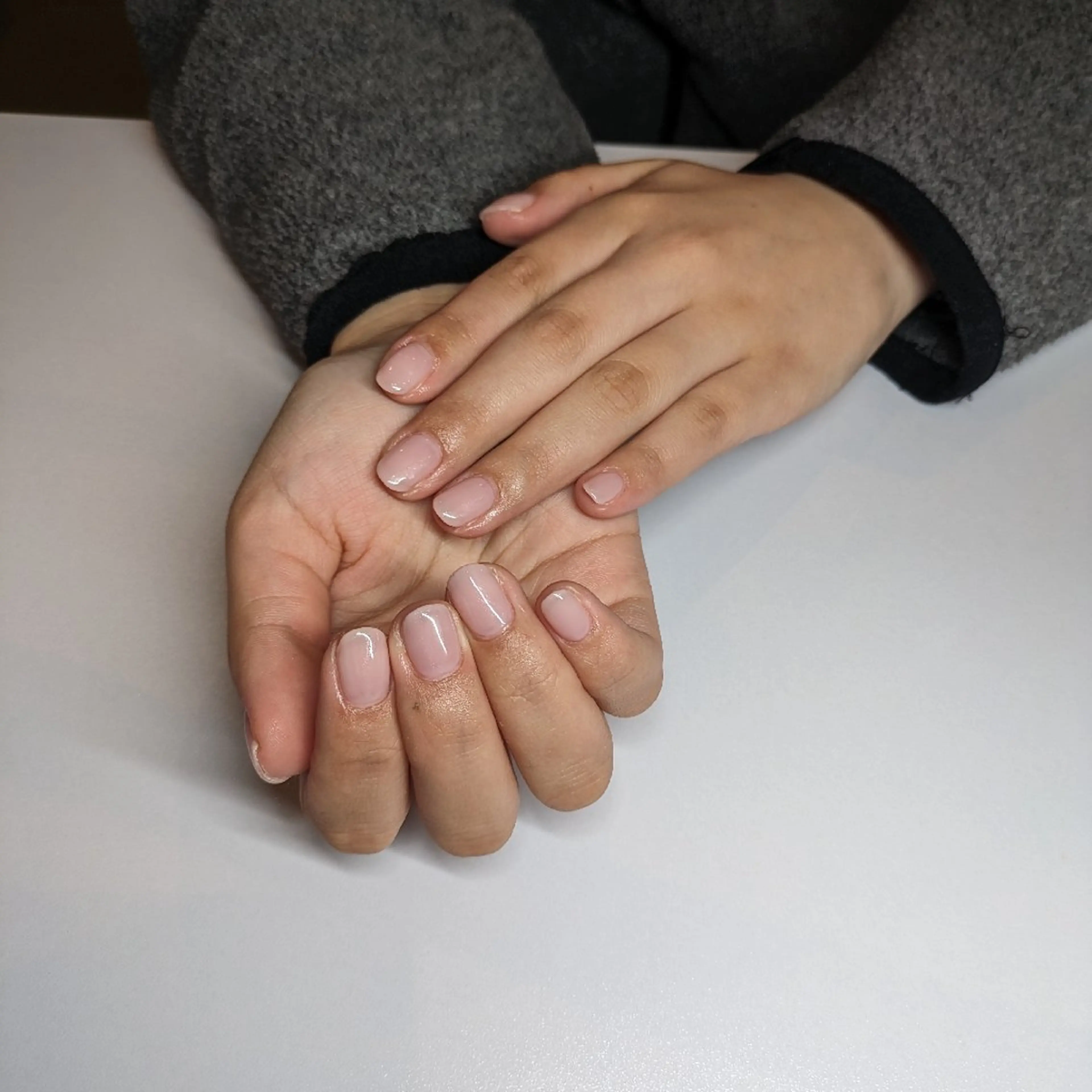 ネイル オフィスネイル ワンカラーネイル LCD URARAのネイルデザイン