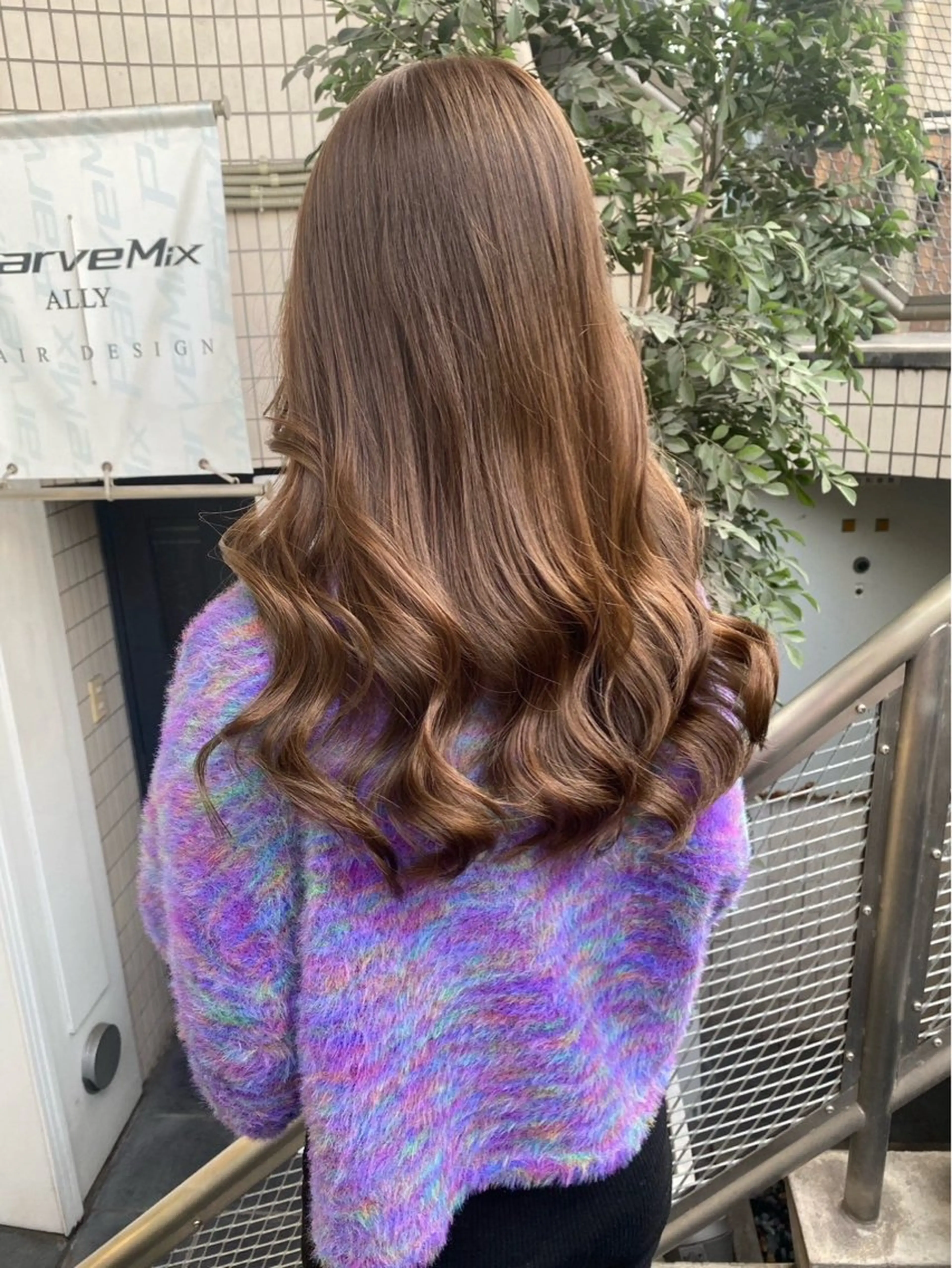 ロング カラー ヘアカラー ParveMix いしいまお🌼のヘアスタイル