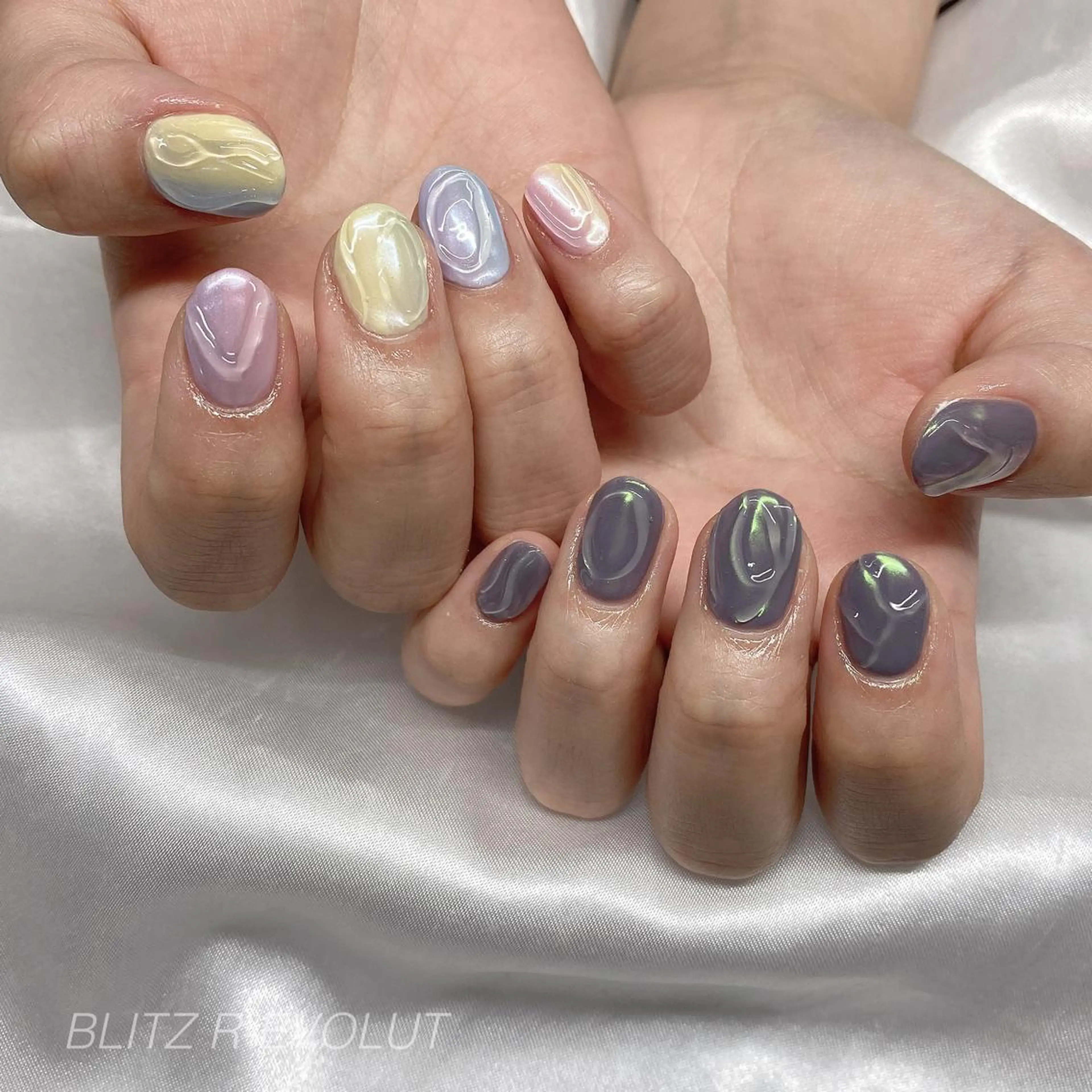 ネイル ☁️BLITZ 🎀笠原雪音🎀のネイルデザイン