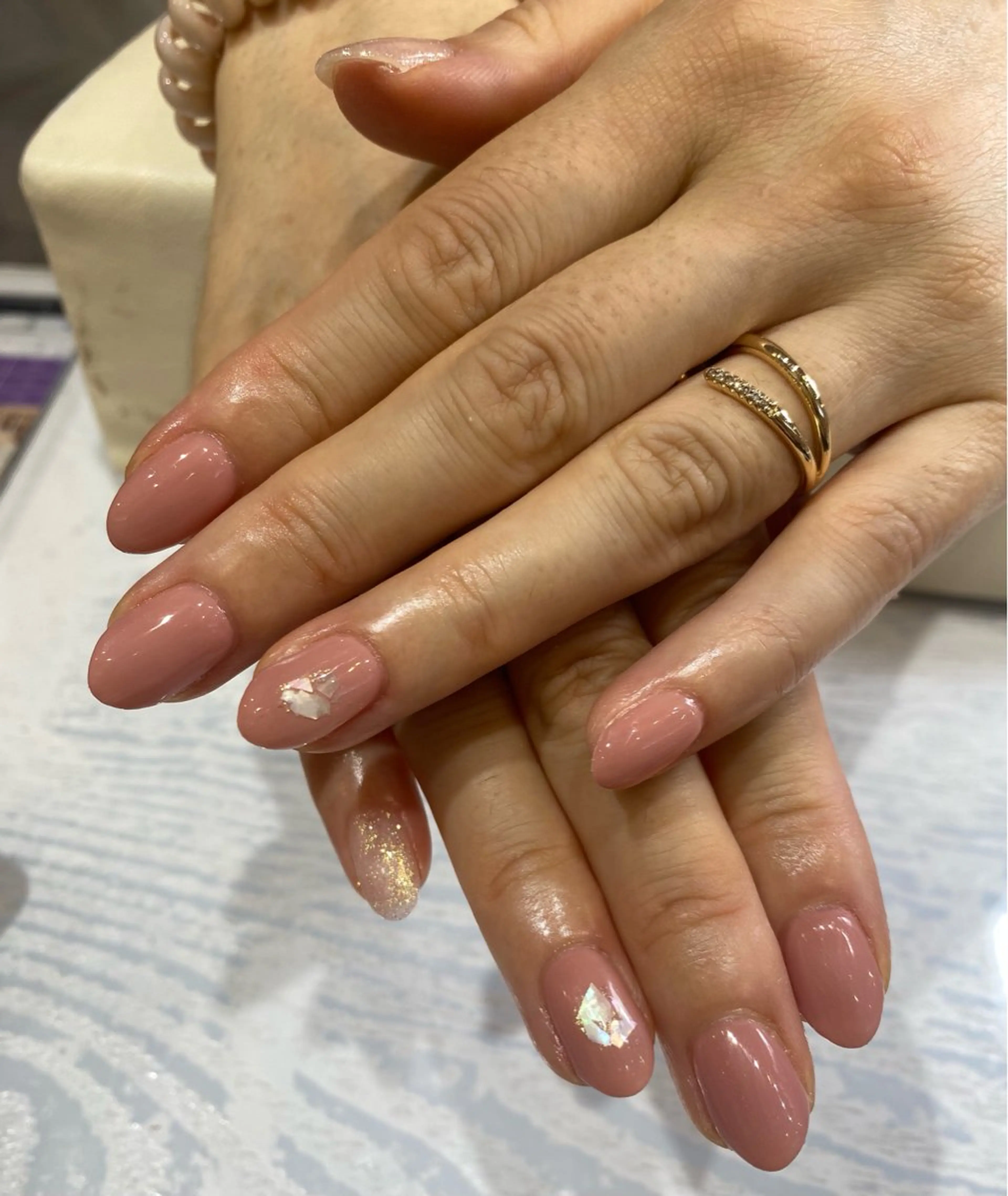 ネイル ハンドネイル Nest 蜂谷のネイルデザイン