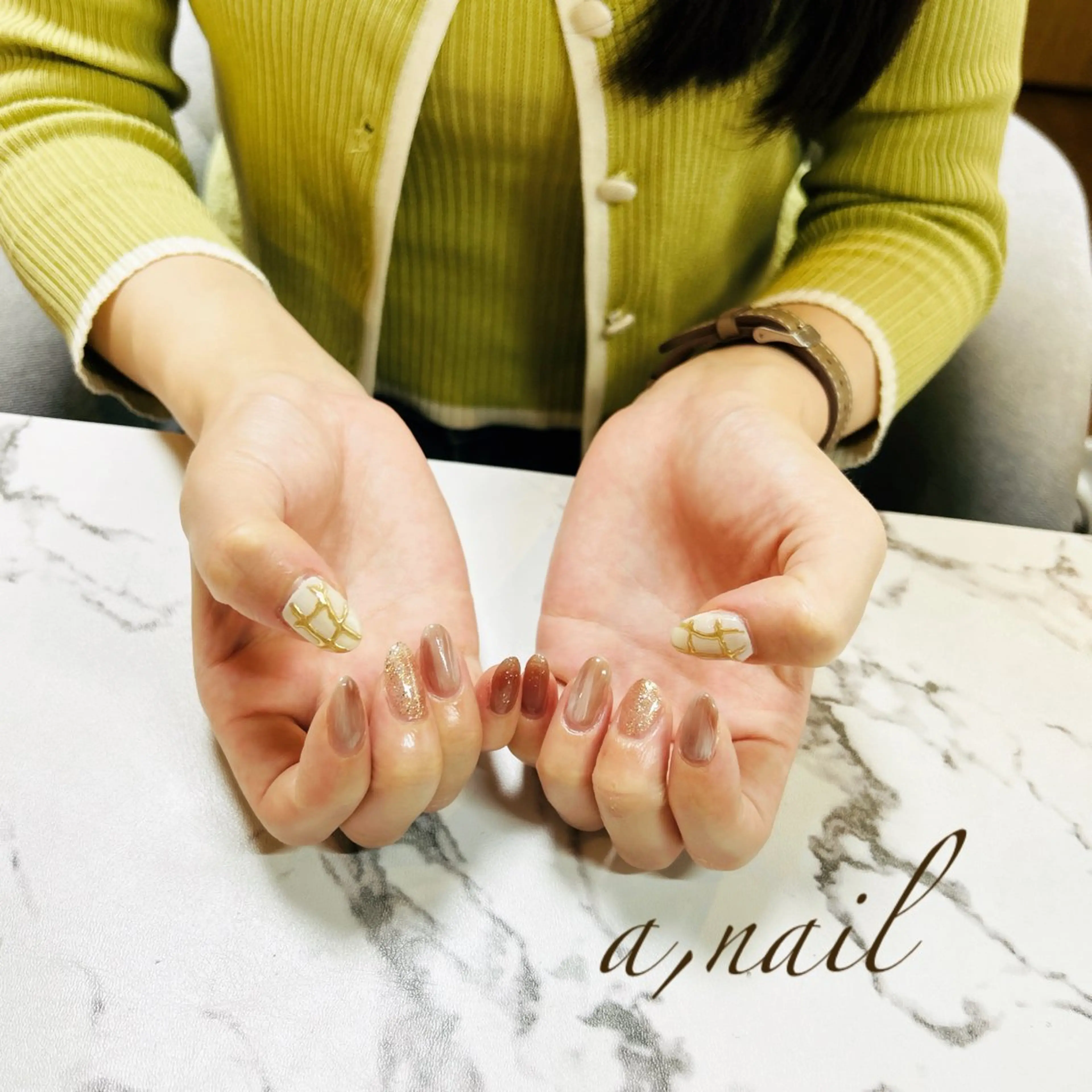 ネイル キラキラネイル ミラーネイル ニュアンスネイル シンプルネイル 冬ネイル ネイルサロン エーネイルのネイルデザイン