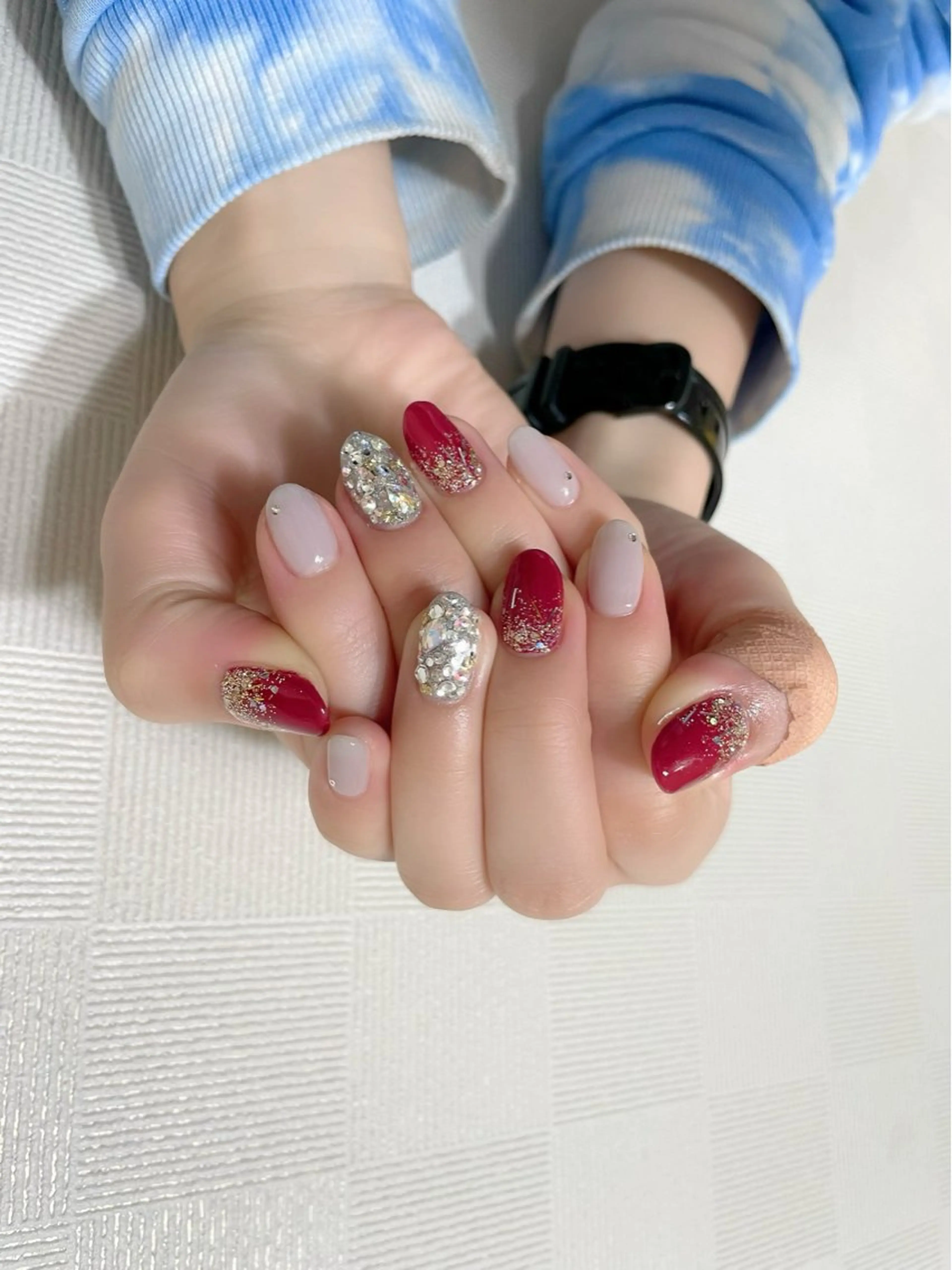 ミディアム え まのネイルデザイン