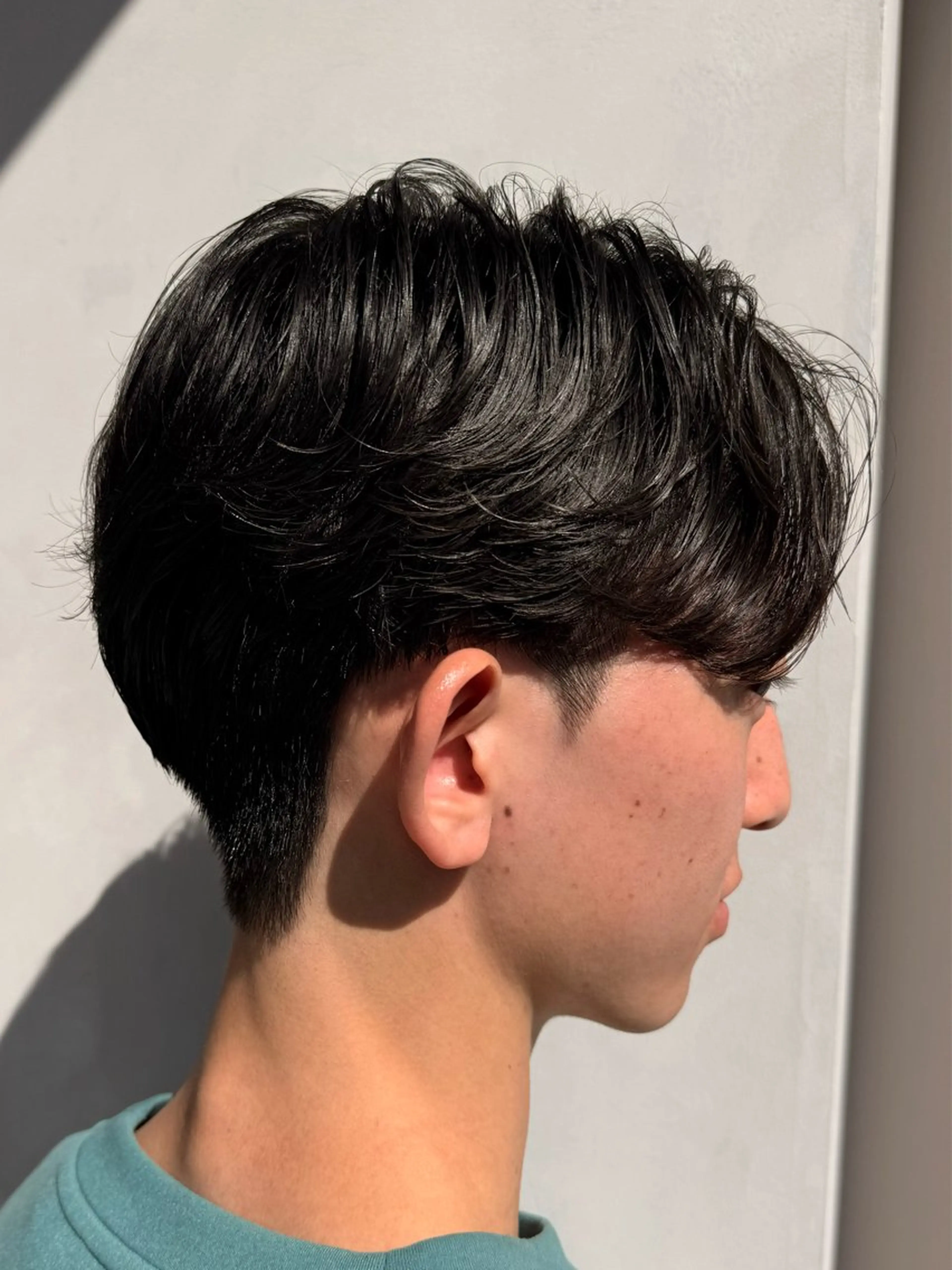 ショート パーマ メンズ カット パーマ 渋谷レイヤーカット/ 暖色艶カラー🩵高橋のヘアスタイル