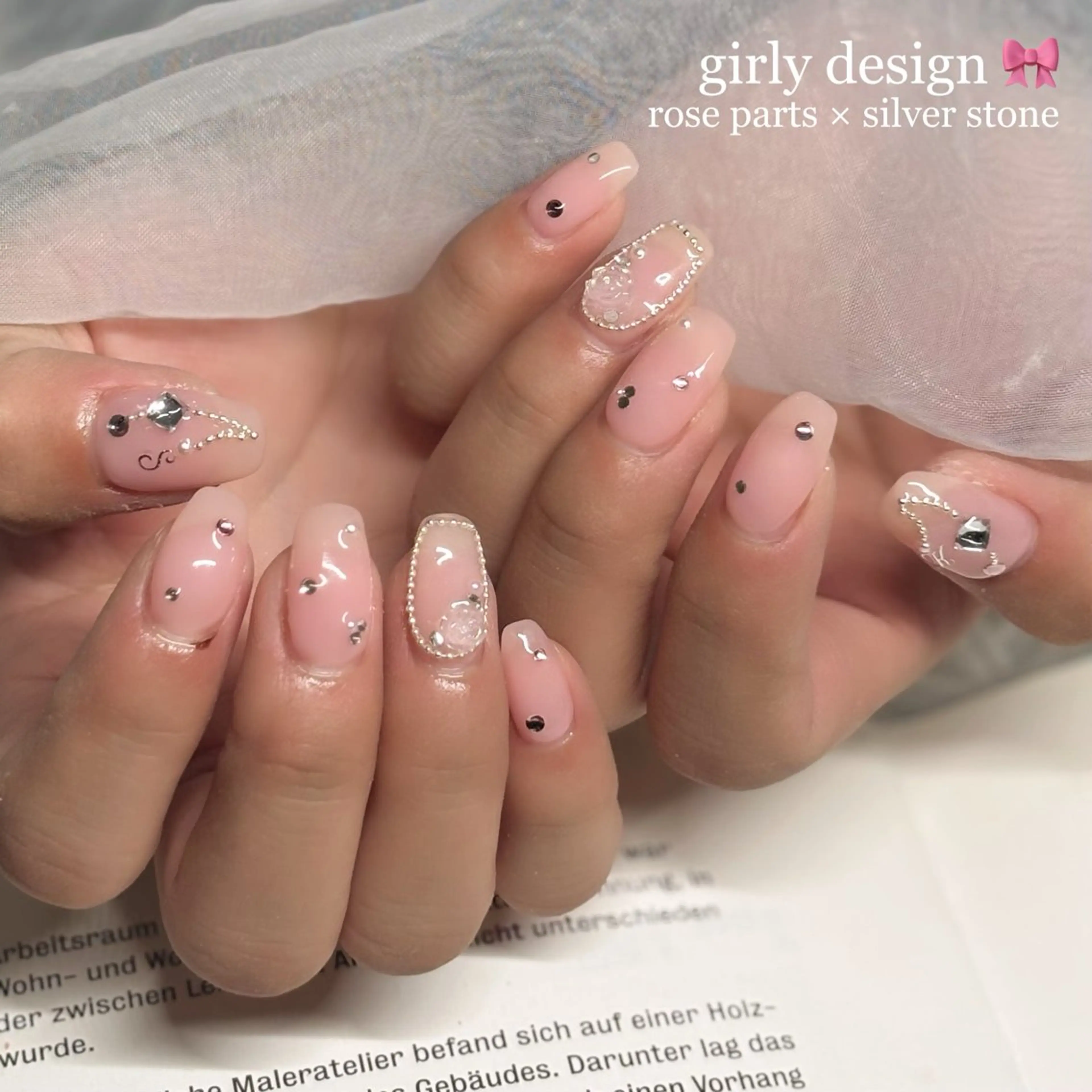 ネイル ガーリー ハンドネイル nailsalon Lithos所属・nailsalon Recontreのネイルデザイン