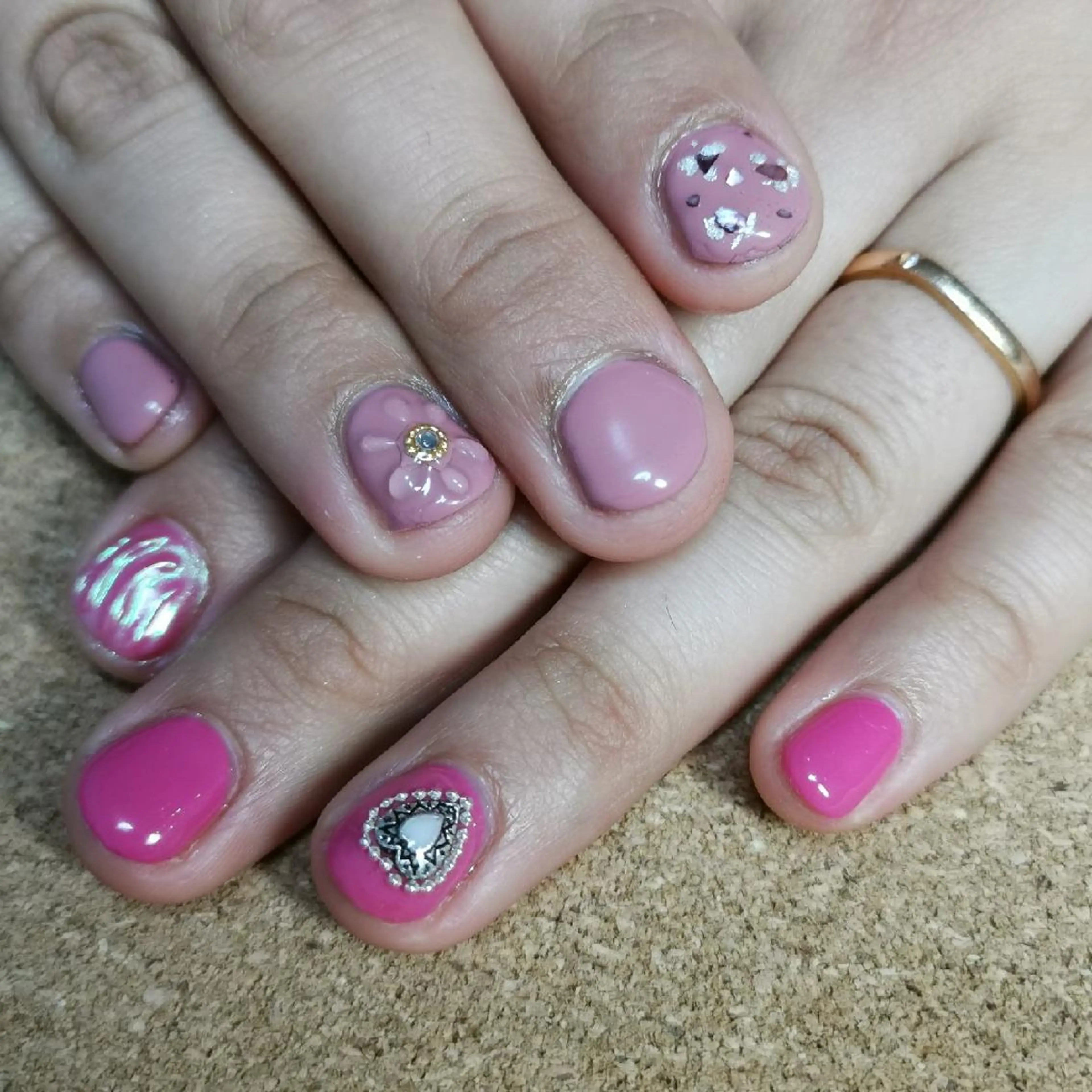 ネイル ピンク ハンドネイル reve あやののネイルデザイン