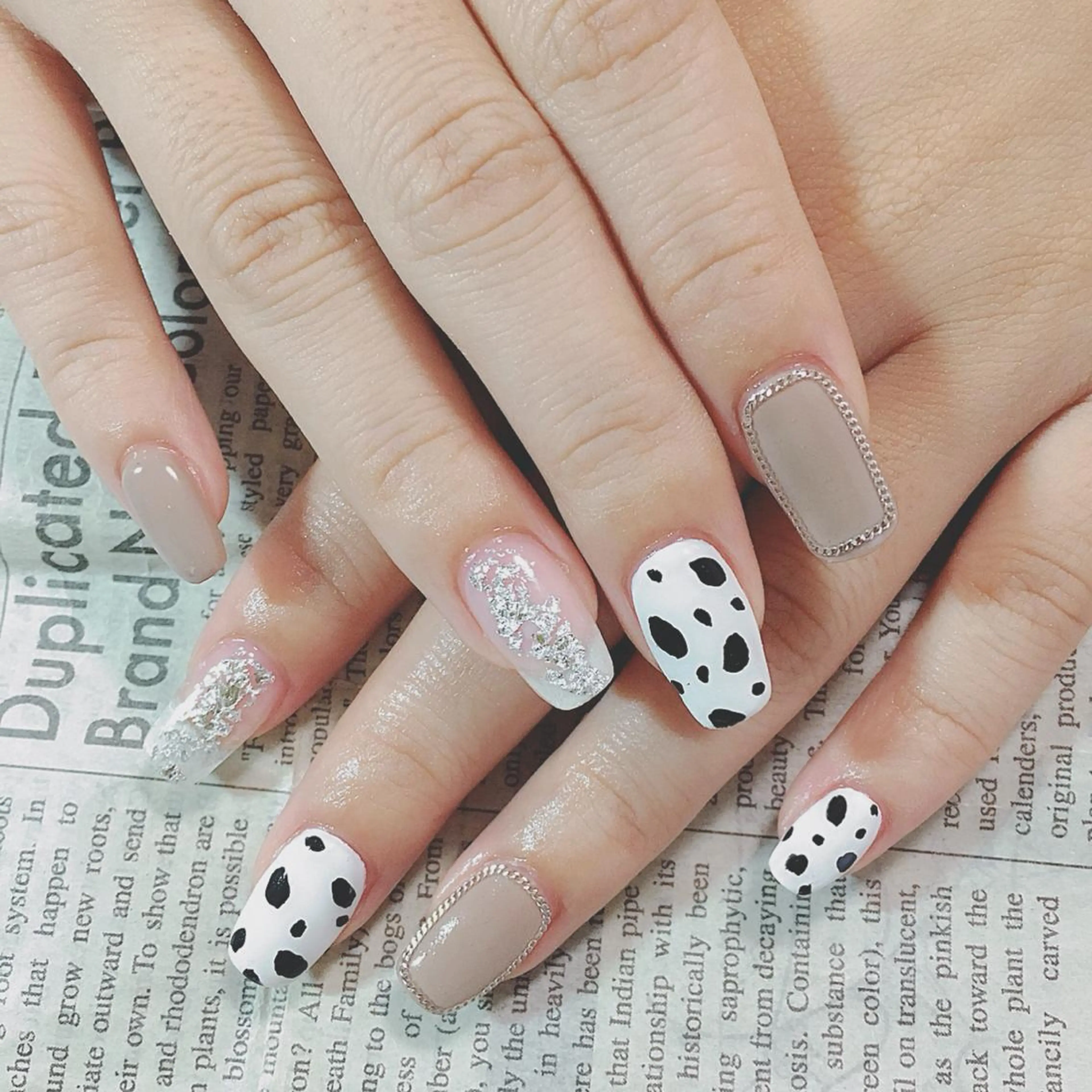 ネイル ハンドネイル ハンドケア 森山 舞のネイルデザイン