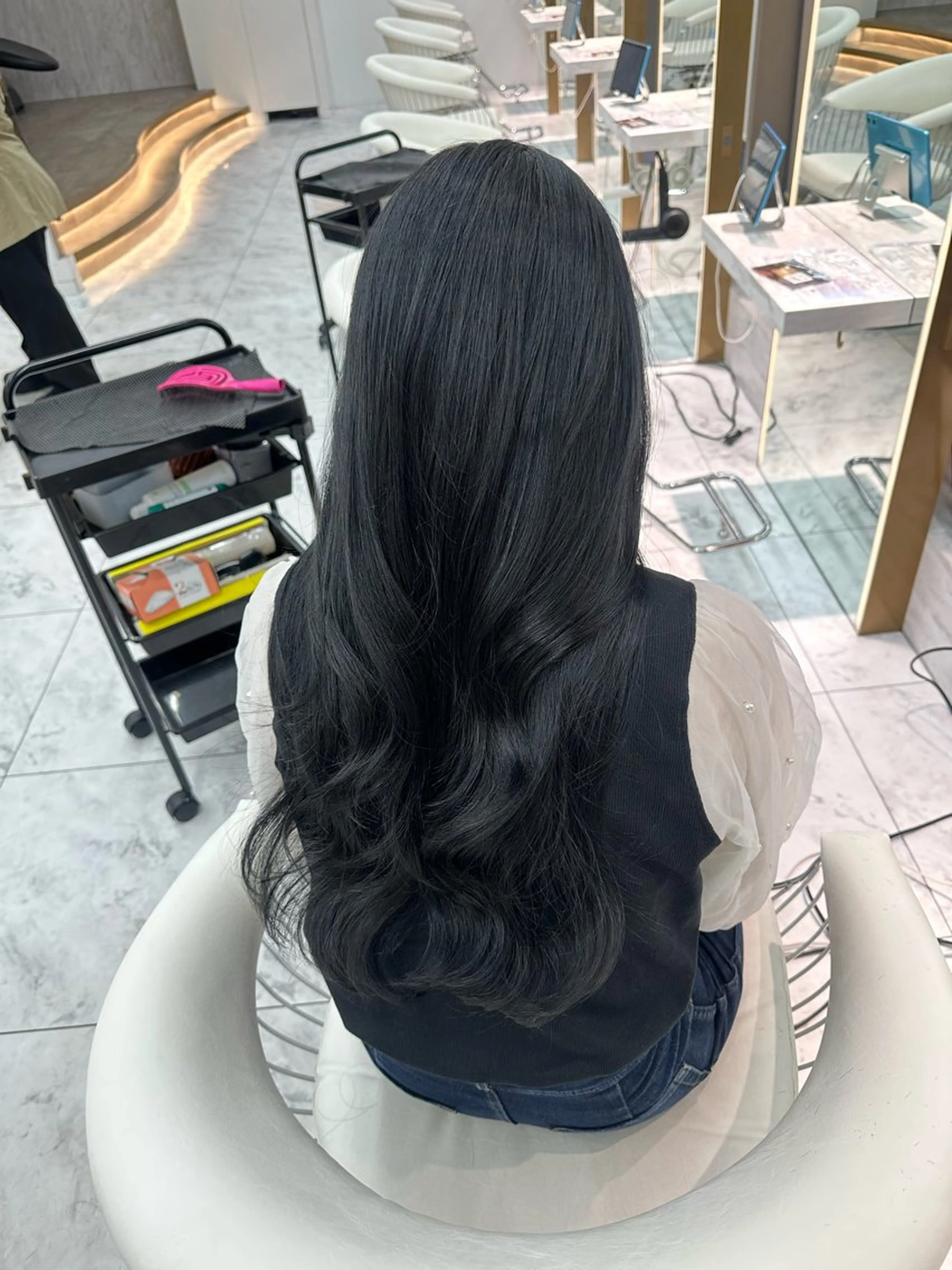 似合わせカット✂️➕透明感カラー🫧➕髪質再生4stepトリートメント🪄◝✩(超音波アイロンサービス✨️)の写真