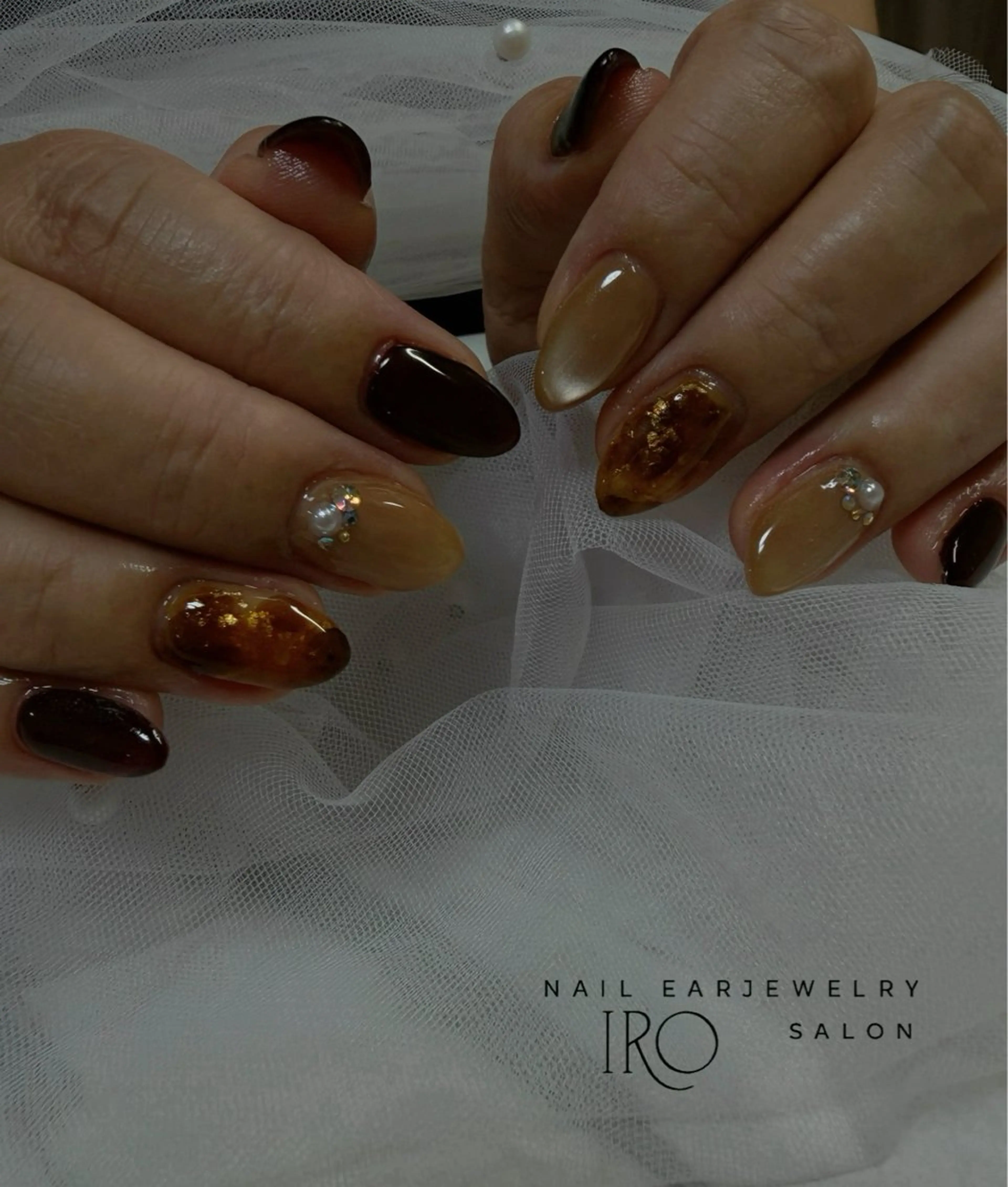 ネイル べっ甲ネイル ハンドネイル NAILSALON IROのネイルデザイン