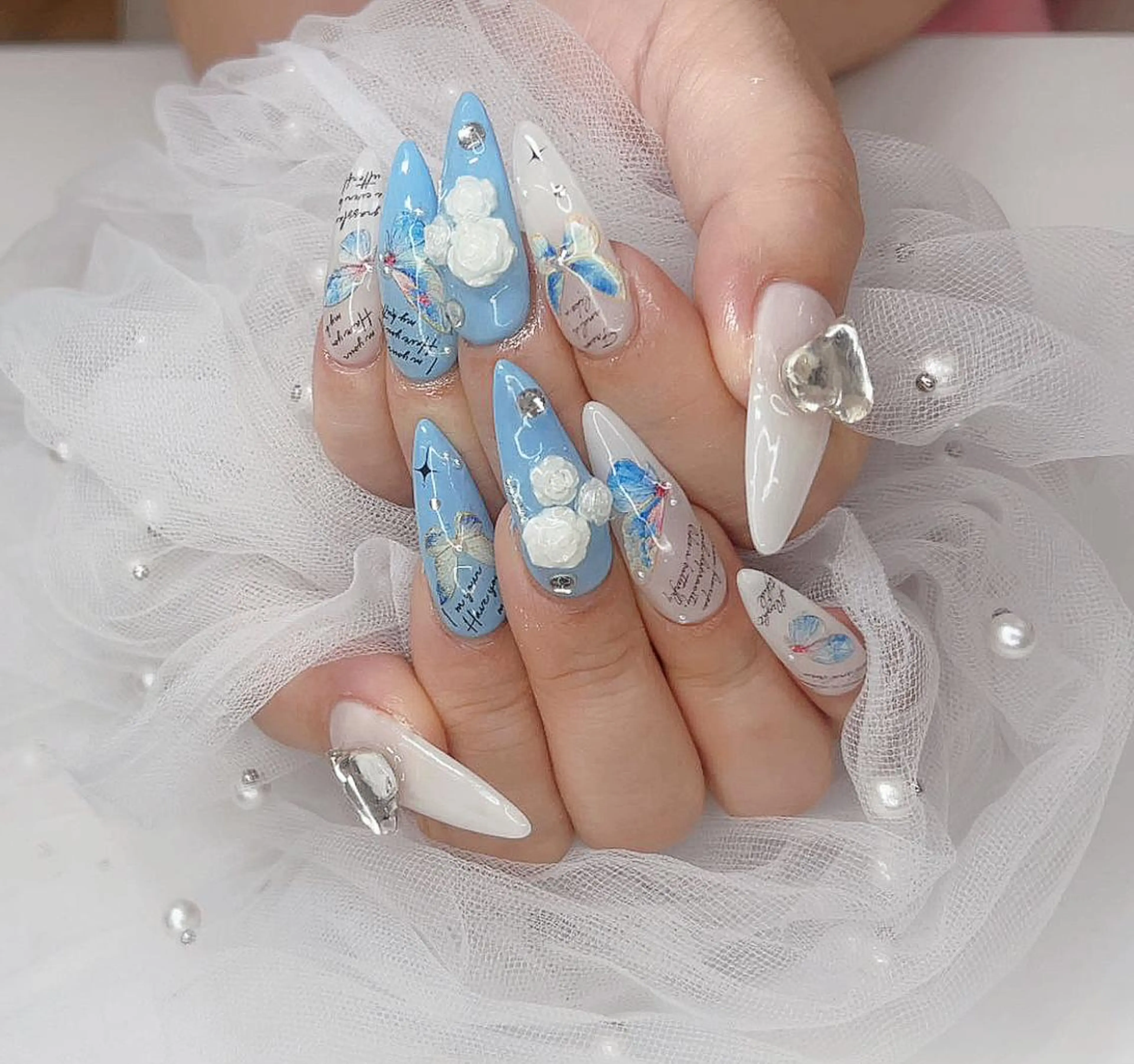 ネイル R salonのネイルデザイン