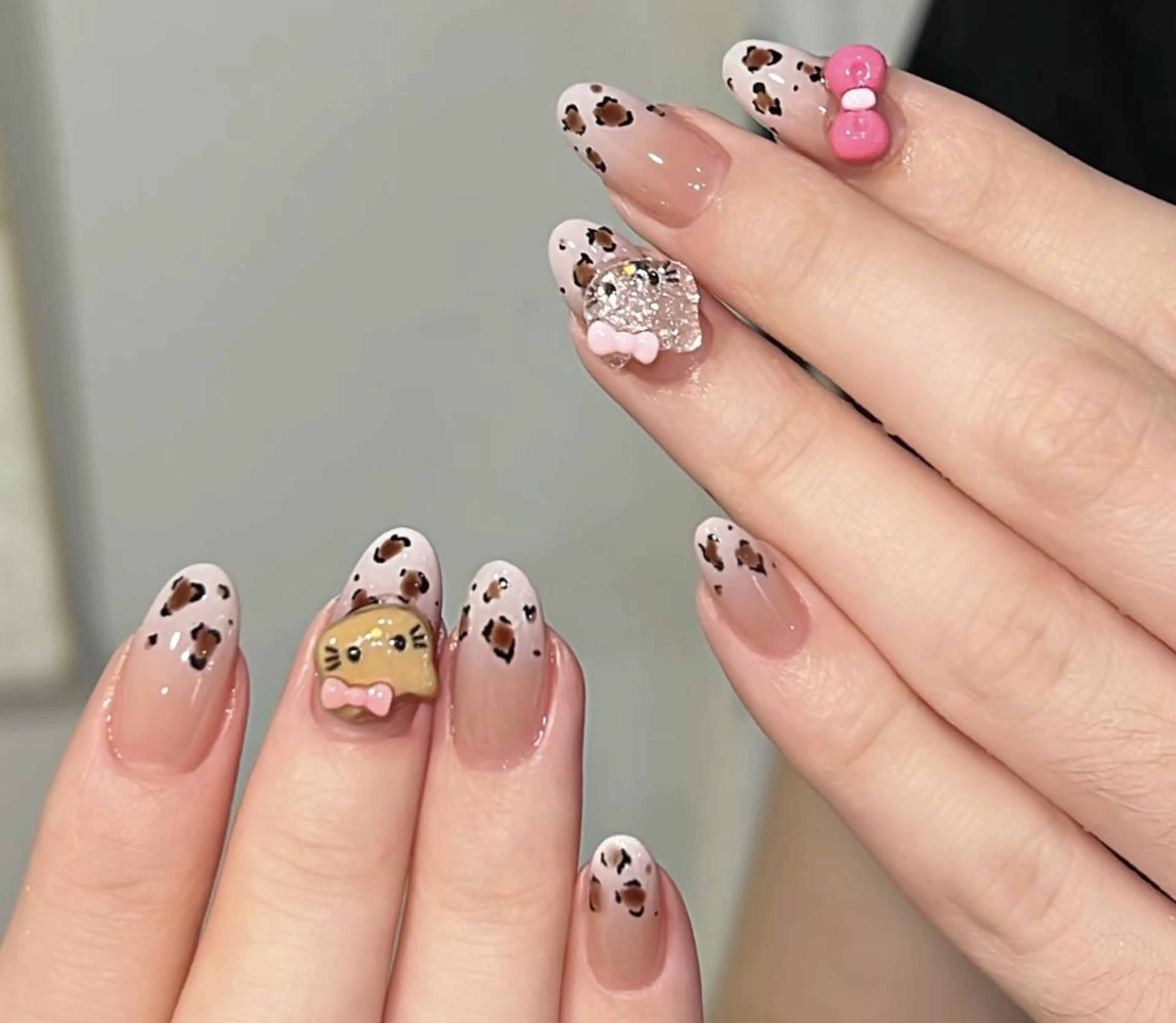 ネイル ハンドネイル 🎀 NaNa_nailのネイルデザイン