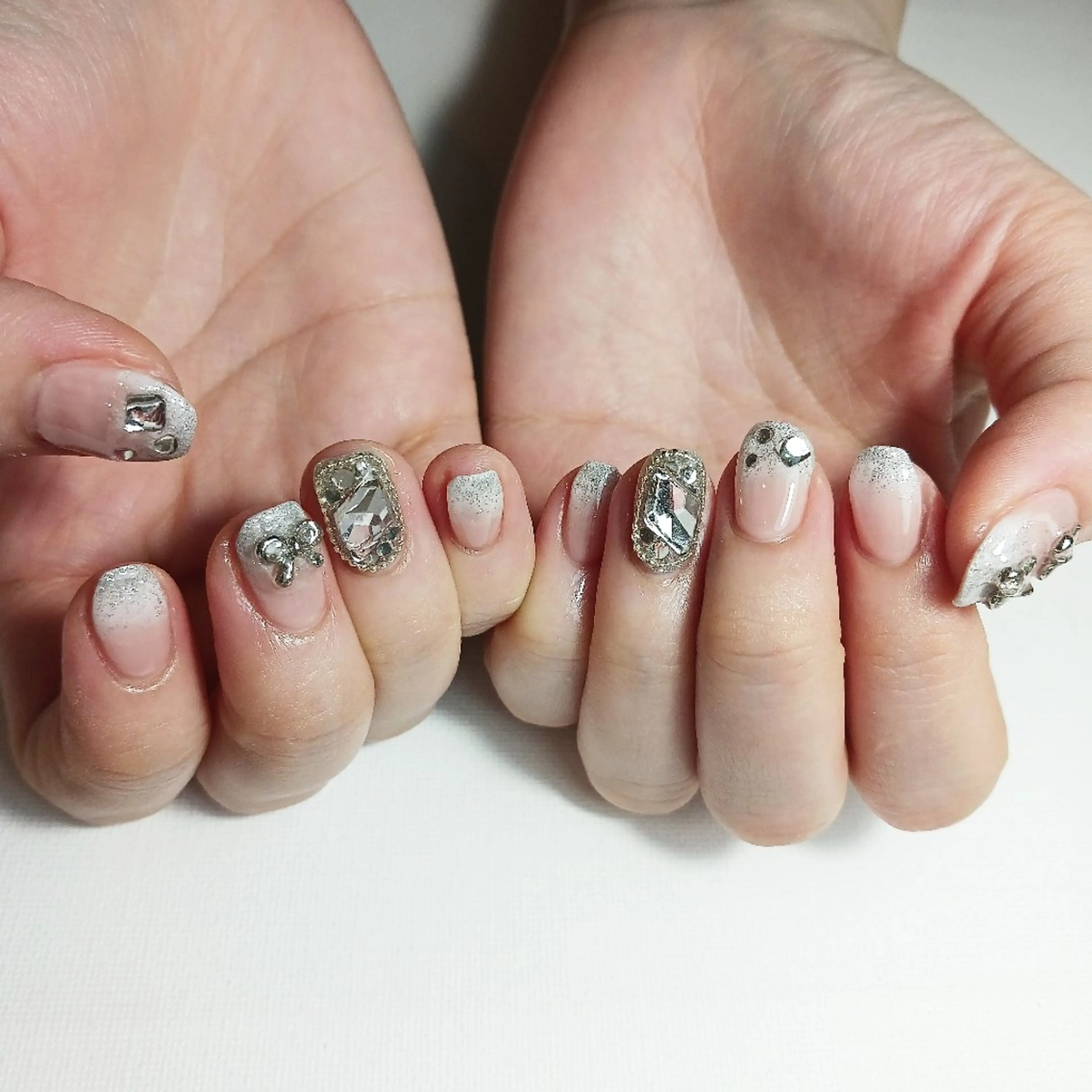 ネイル ジェルネイル グラデーション 持ち込み ショートネイル ハンドネイル owlnail /持込みデザイン専門のネイルデザイン