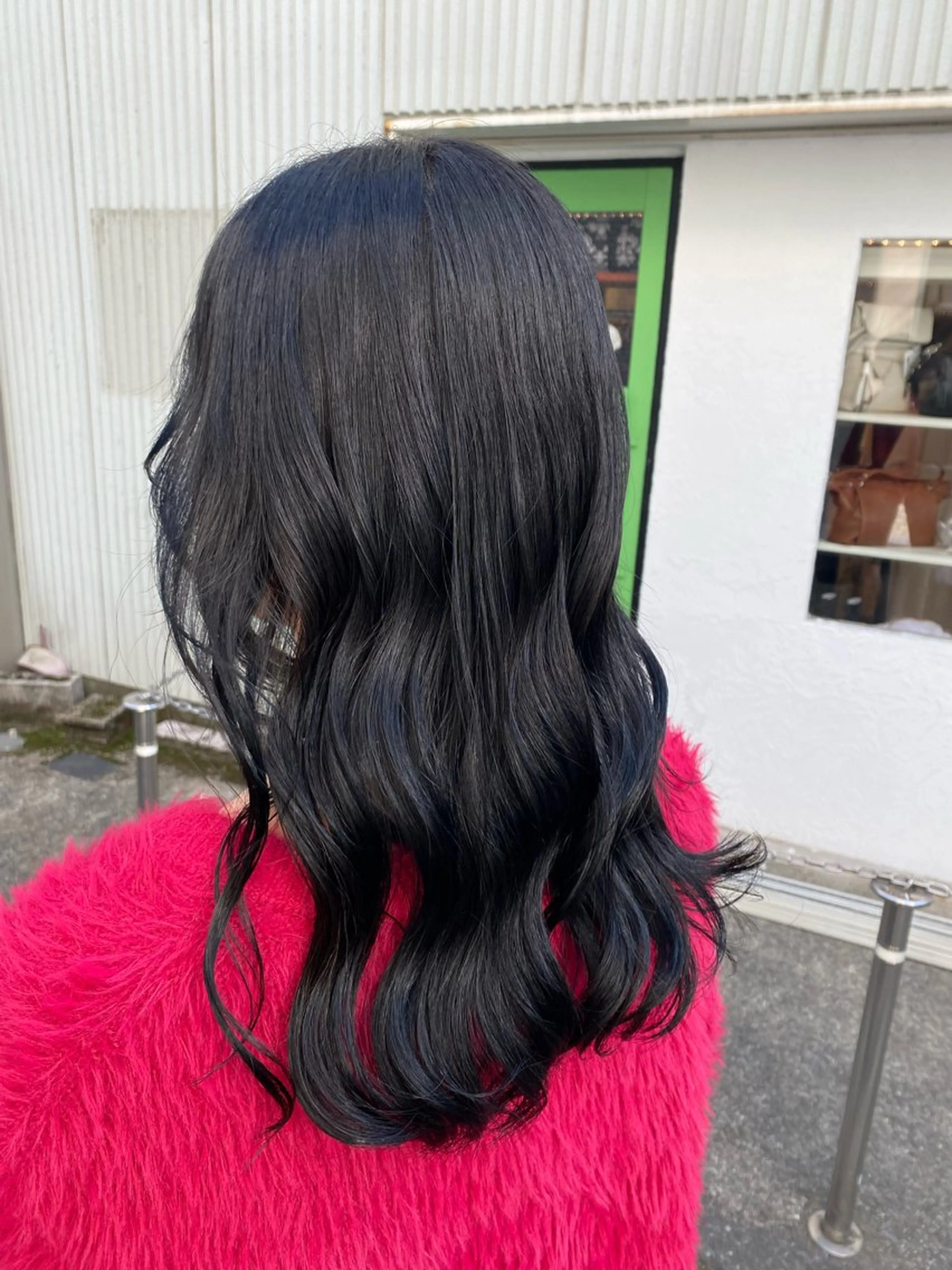 ロング カラー 黒髪 ブルーカラー ブルーブラック 透明感カラー カット ヘアカラー トリートメント 長妻莉央/縮毛矯正 髪質改善カラーのヘアスタイル