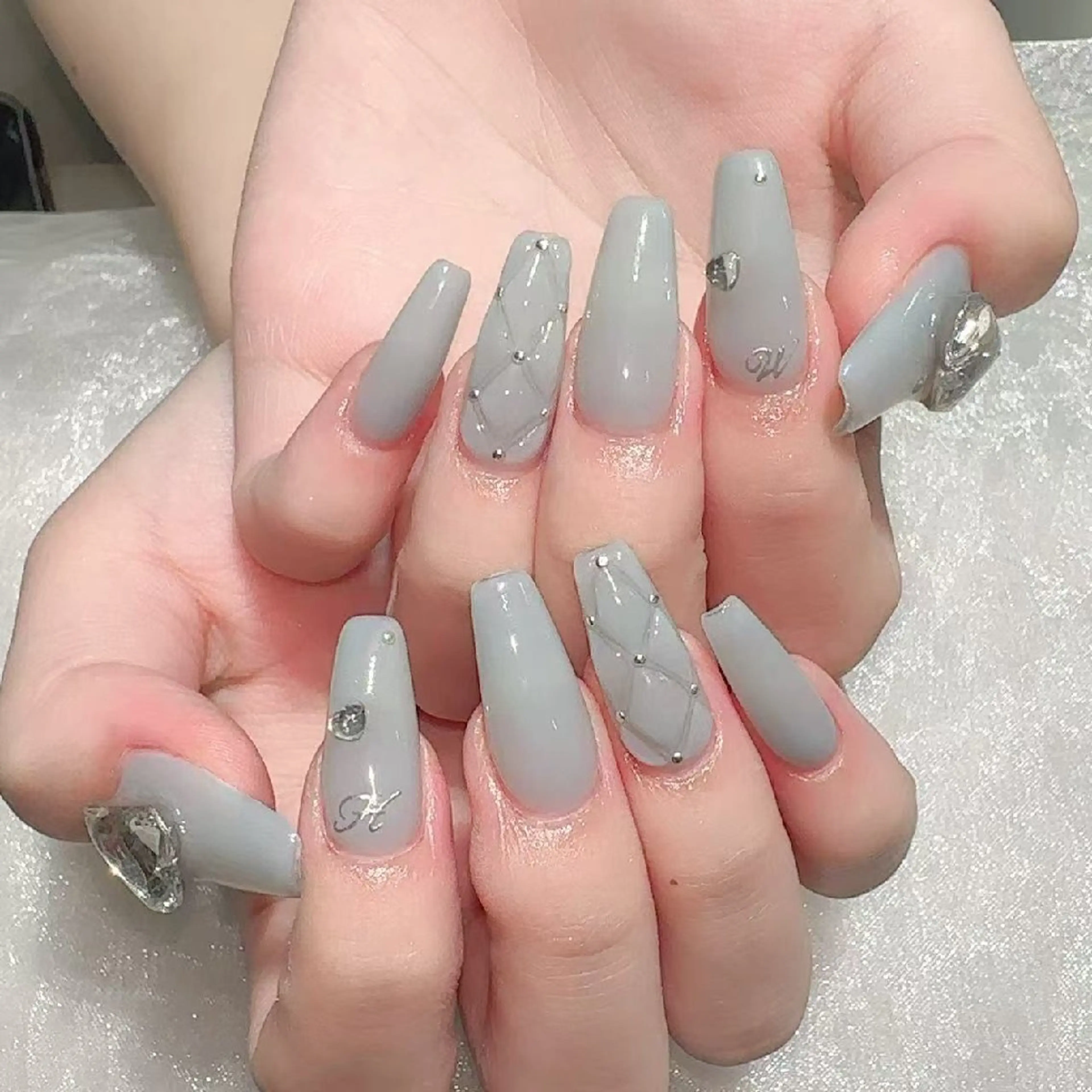 ネイル ハンドネイル Queens みなみのネイルデザイン