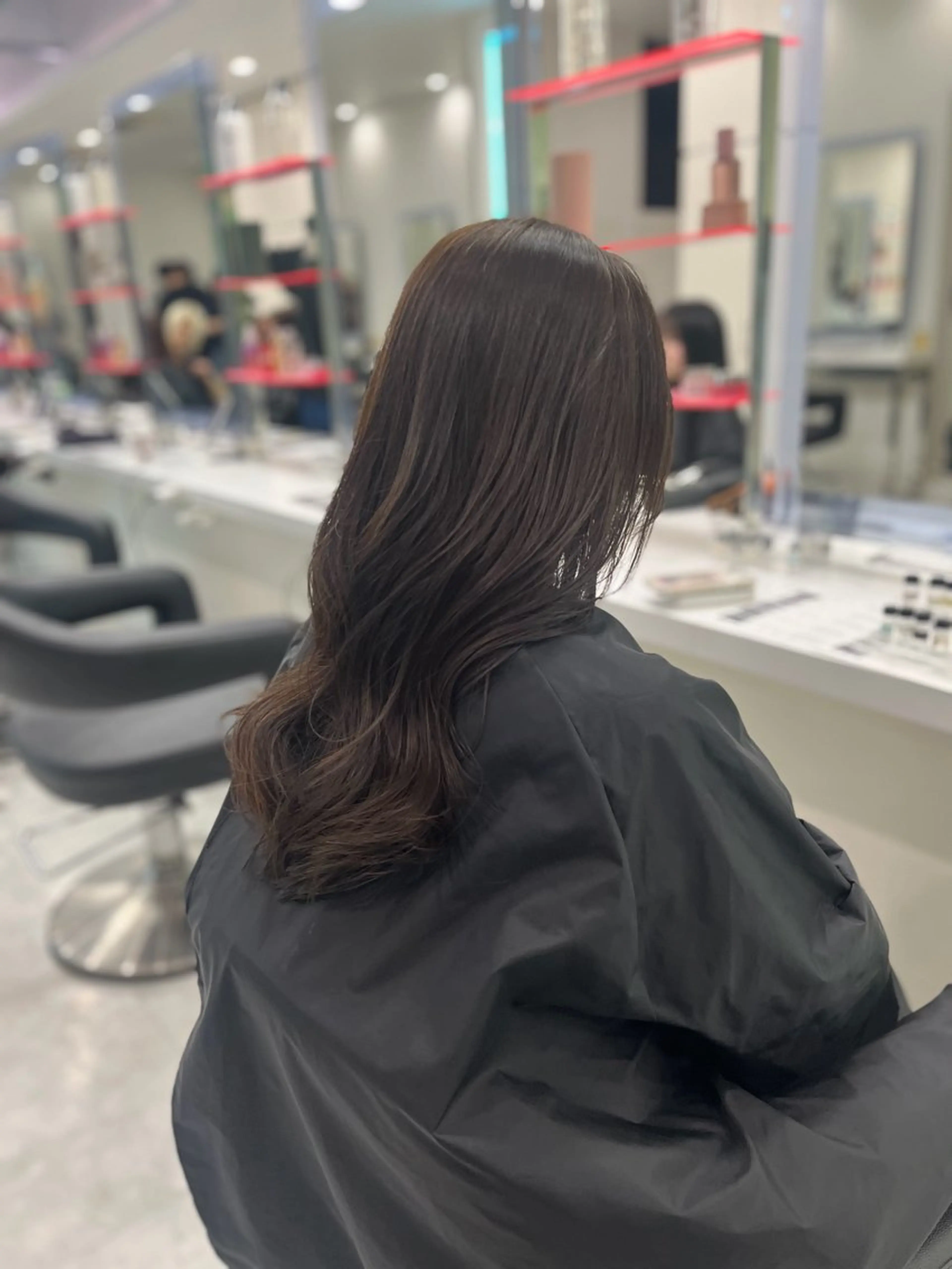 ロング カラー 透明感カラー ダークグレー ダークグレージュ グレージュ カット ヘアカラー トリートメント 赤み消し透明感🩶 銀座Ryota🩶のヘアスタイル