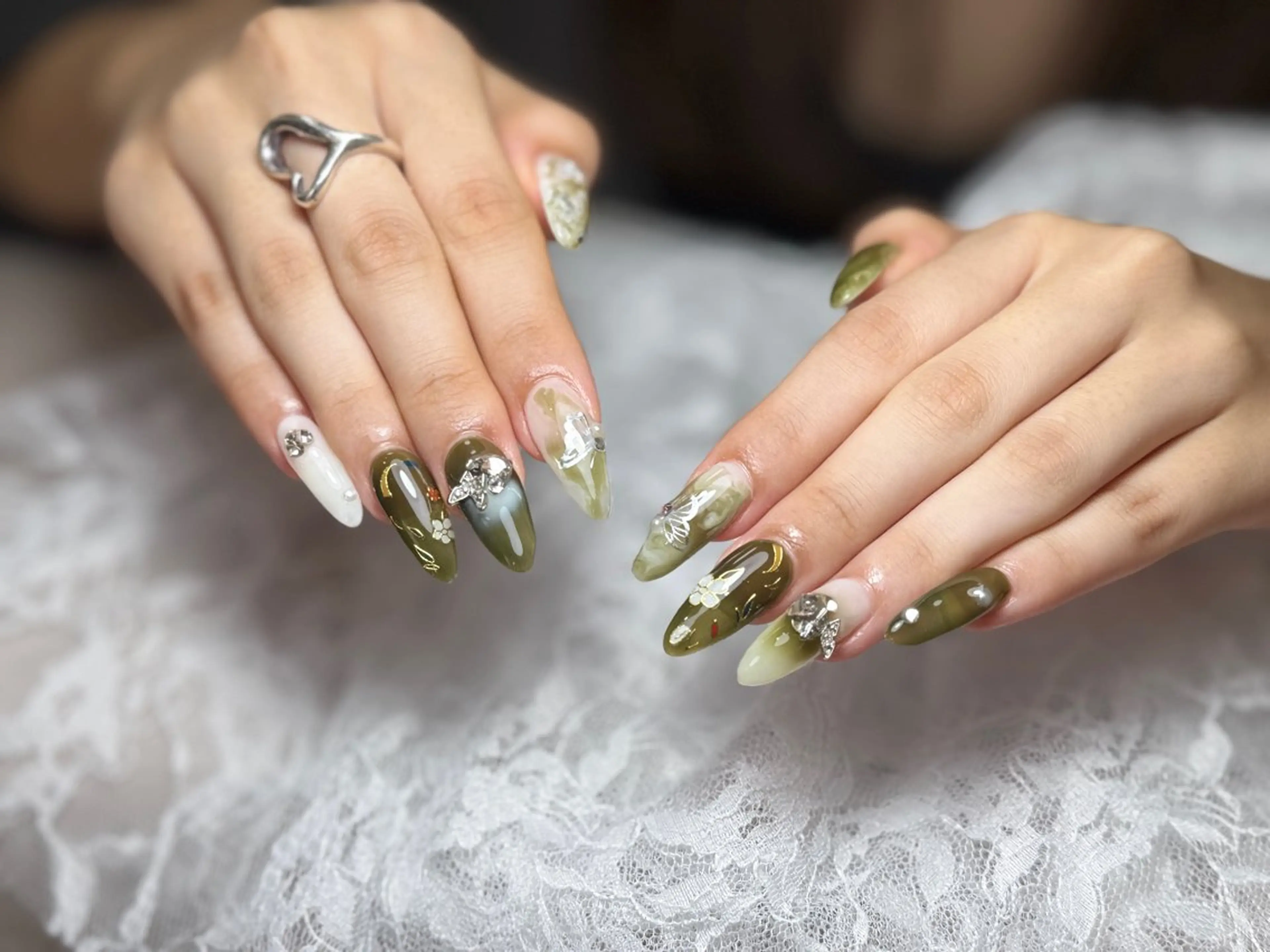 ネイル ハンドネイル ハンドケア DEMAIN- ERIのネイルデザイン