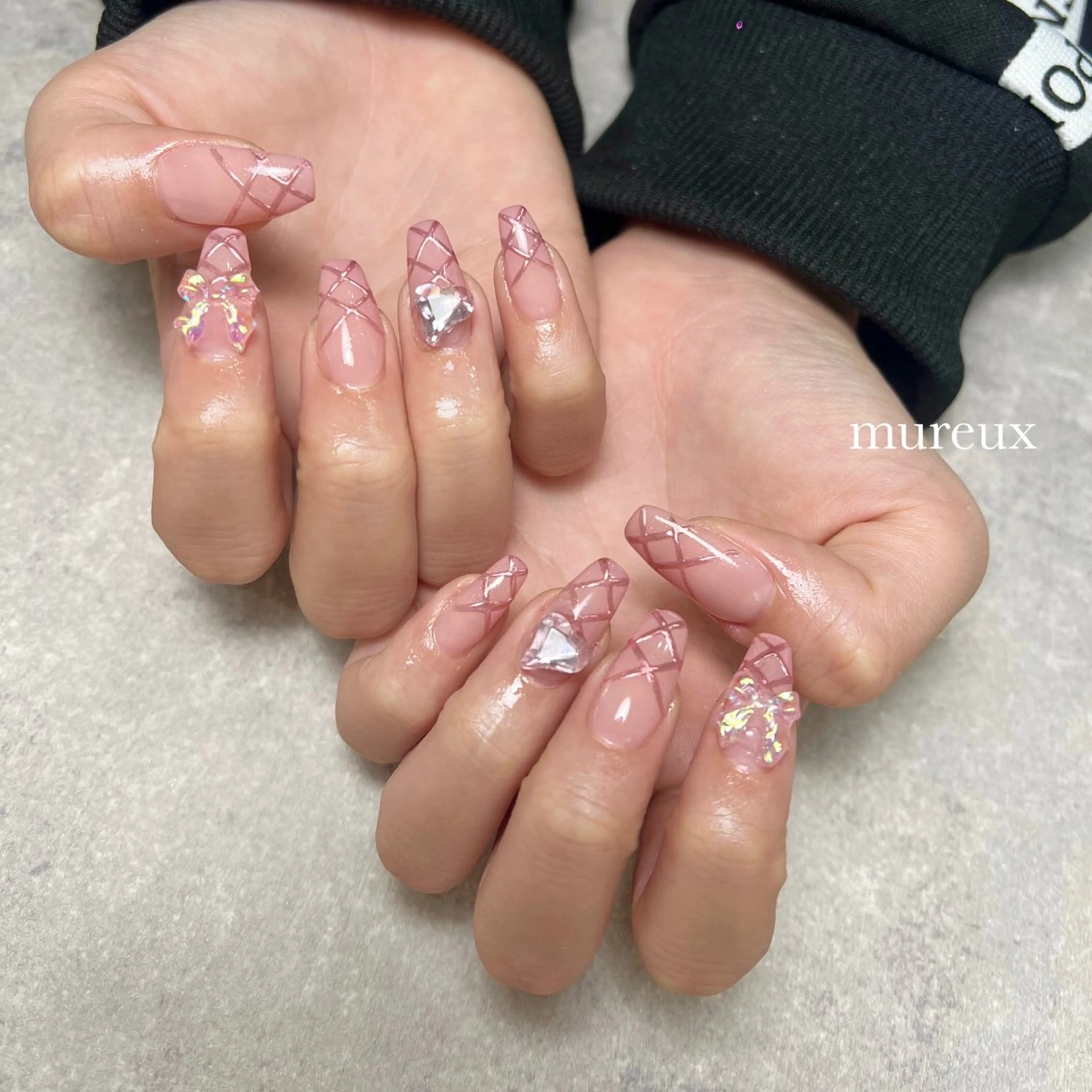 ネイル ハンドネイル mureux ∵ayakaのネイルデザイン