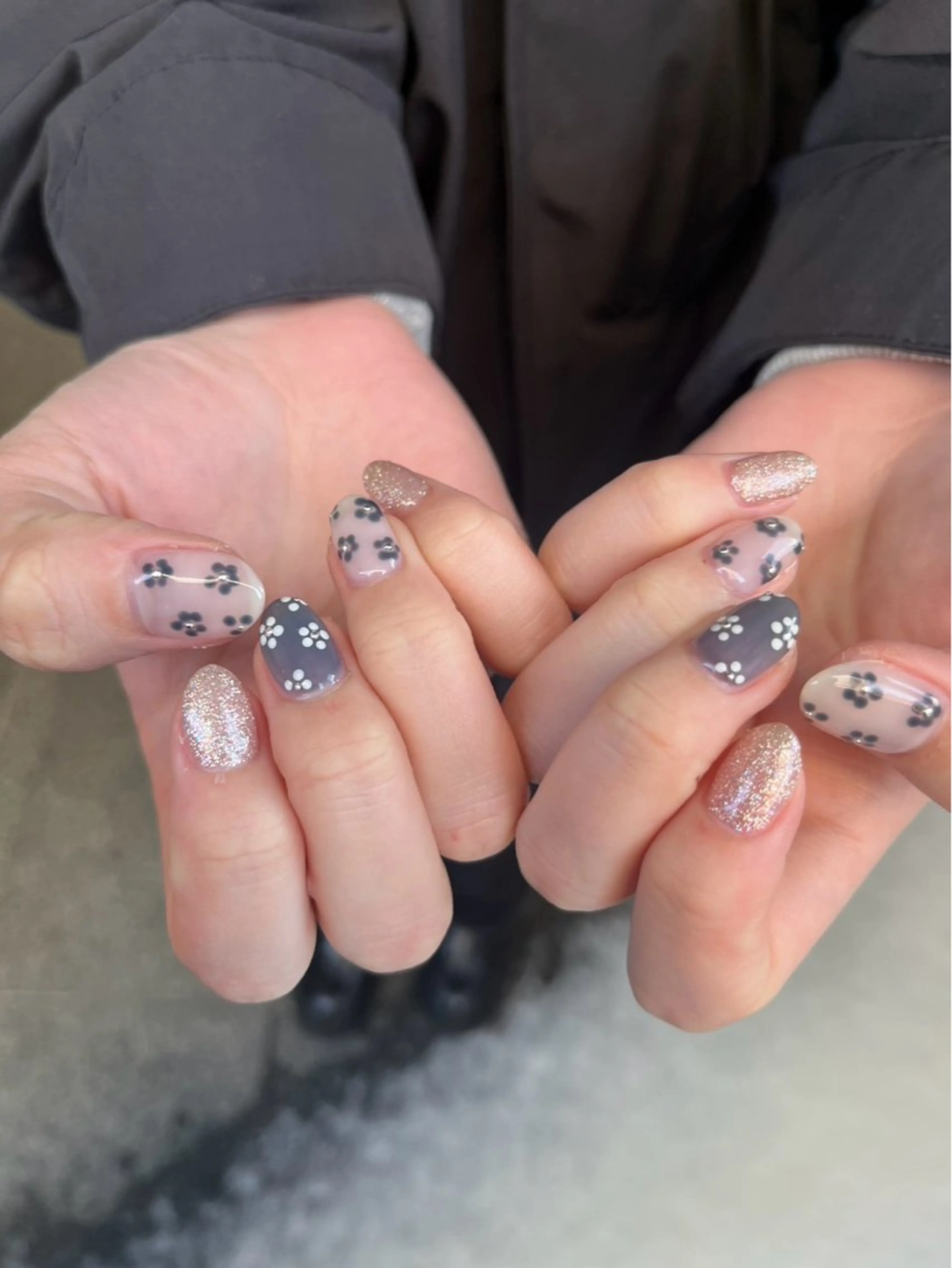 ネイル ハンドネイル NAIL Salon IP所属・長谷川 奈緒美のネイルデザイン