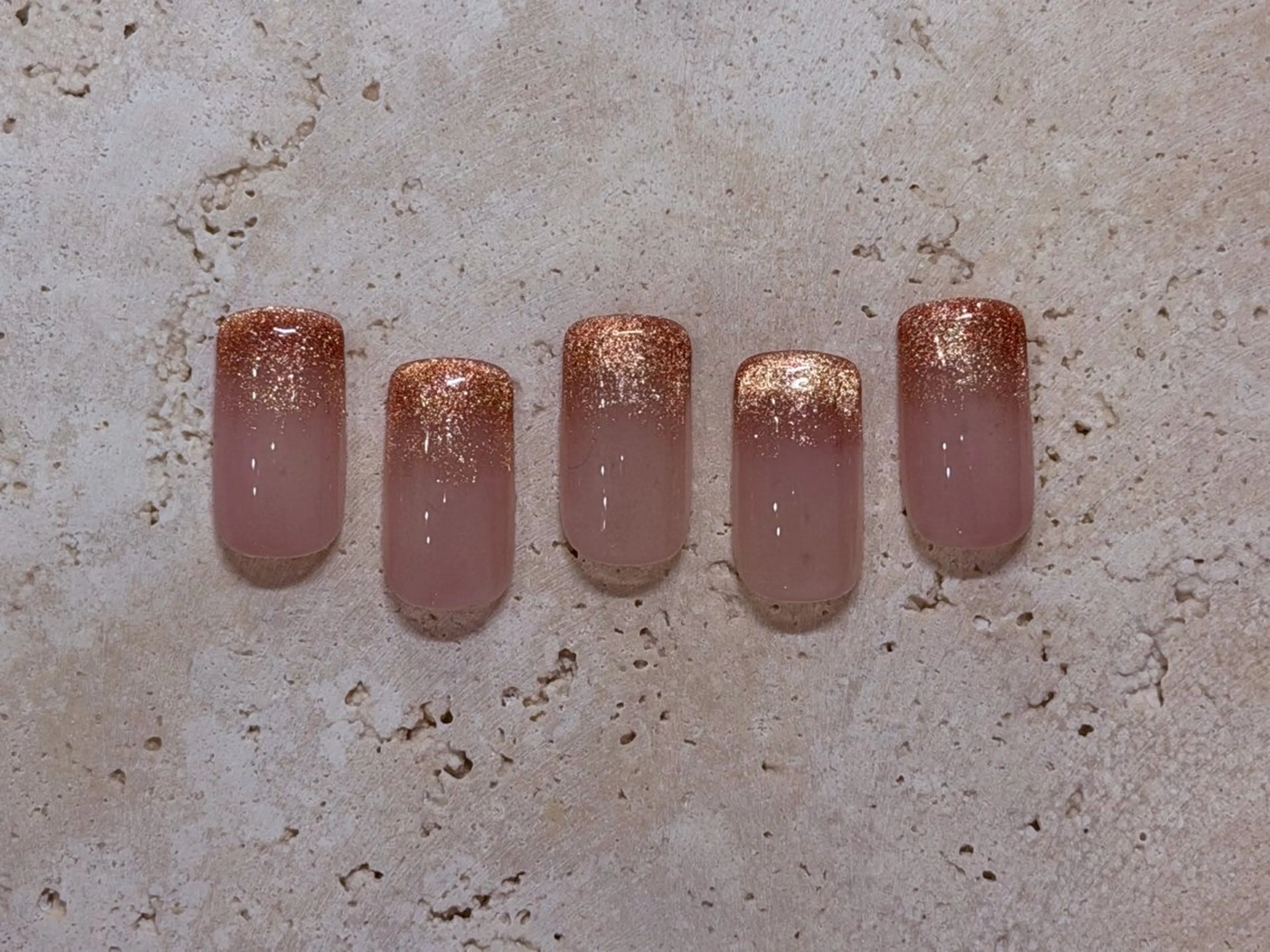 🌟ご新規様限定オフ無料🌟【うるちゅる】マグネットグラデーション(ケア付き)の写真