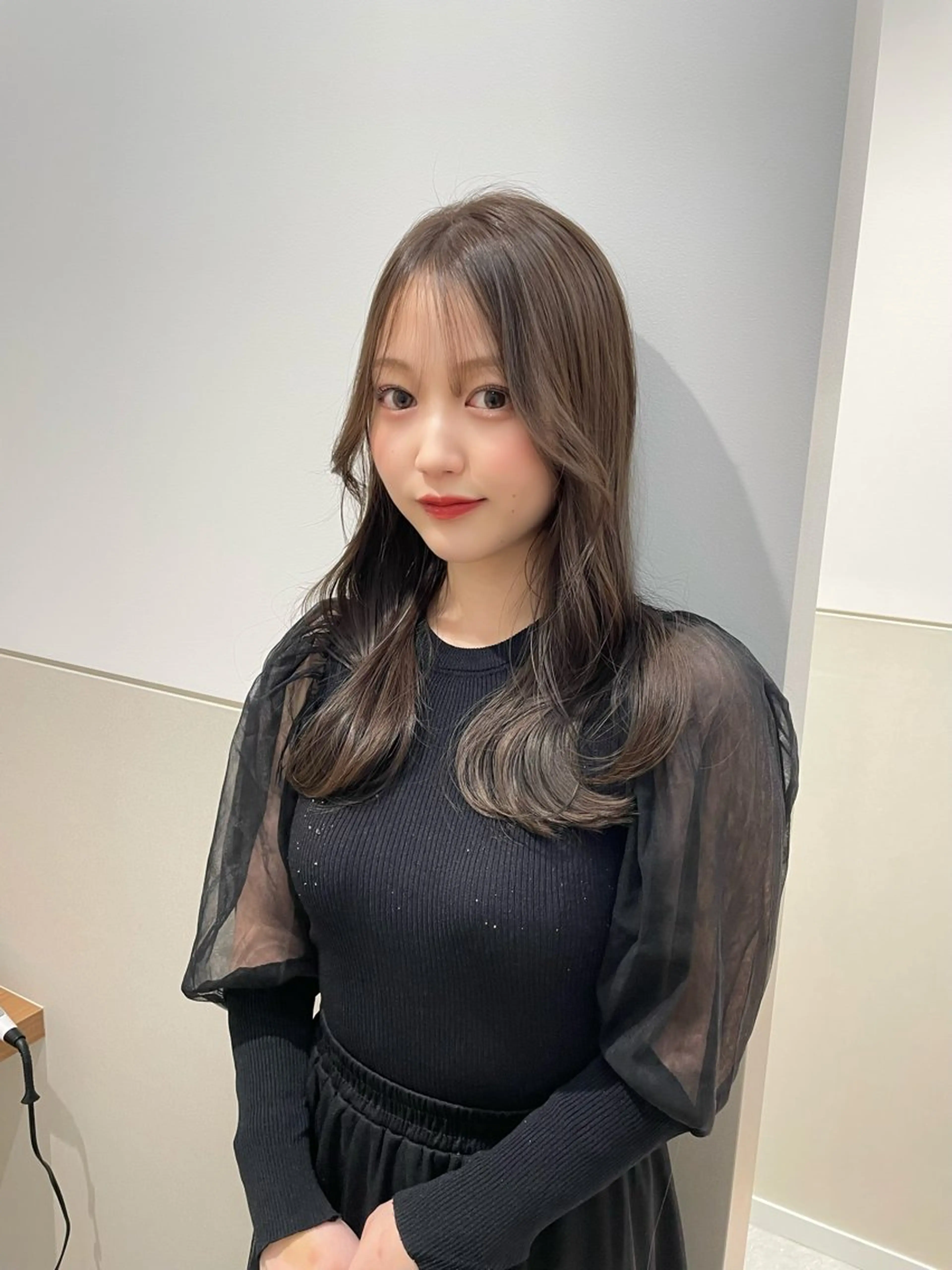 セミロング カラー カット ヘアカラー トリートメント 韓国ヘア🤍顔周り/ 髪質改善✨/林遼一郎のヘアスタイル