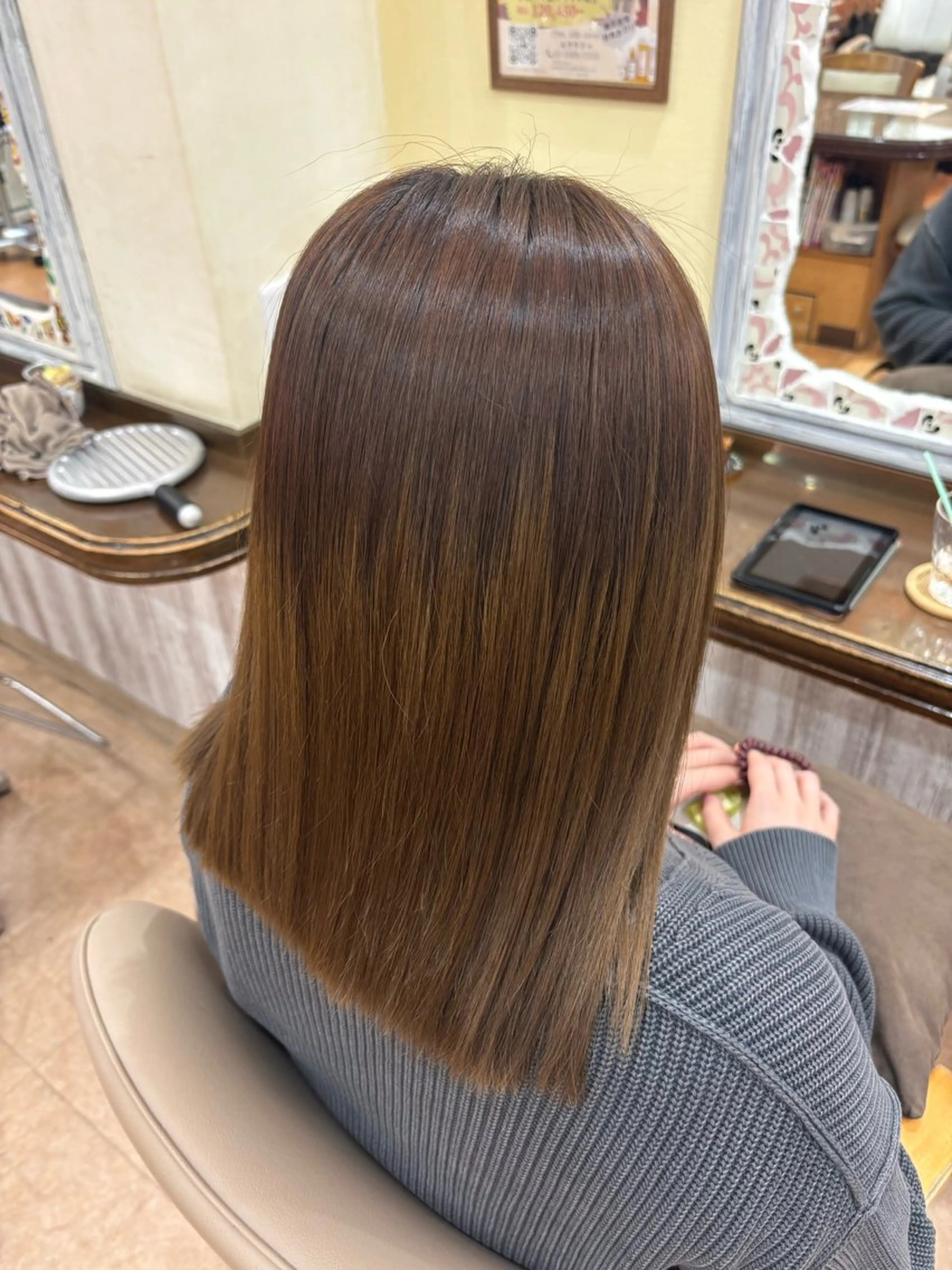 ミディアム ar西新井所属・欠畑 瑠奈のヘアスタイル