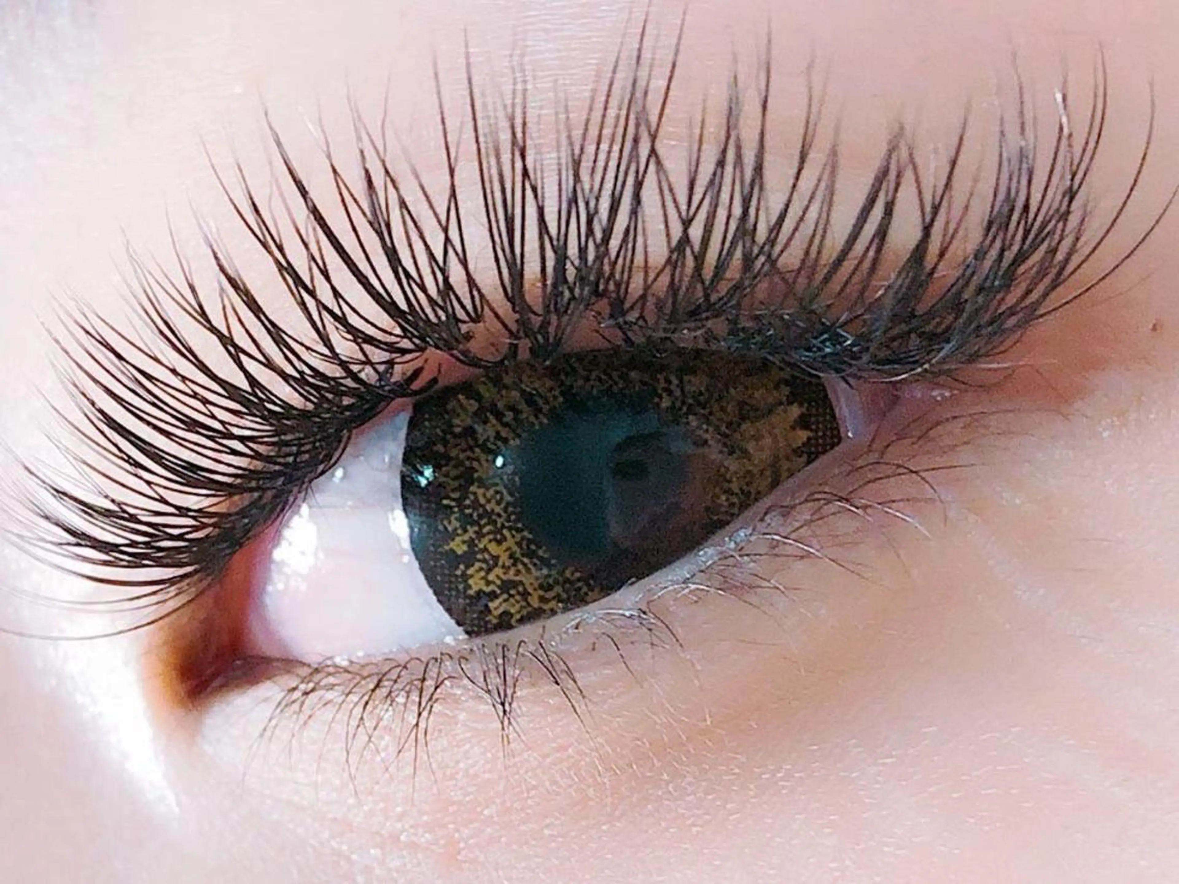 マツエク・マツパ Mika .のマツエク・マツパデザイン