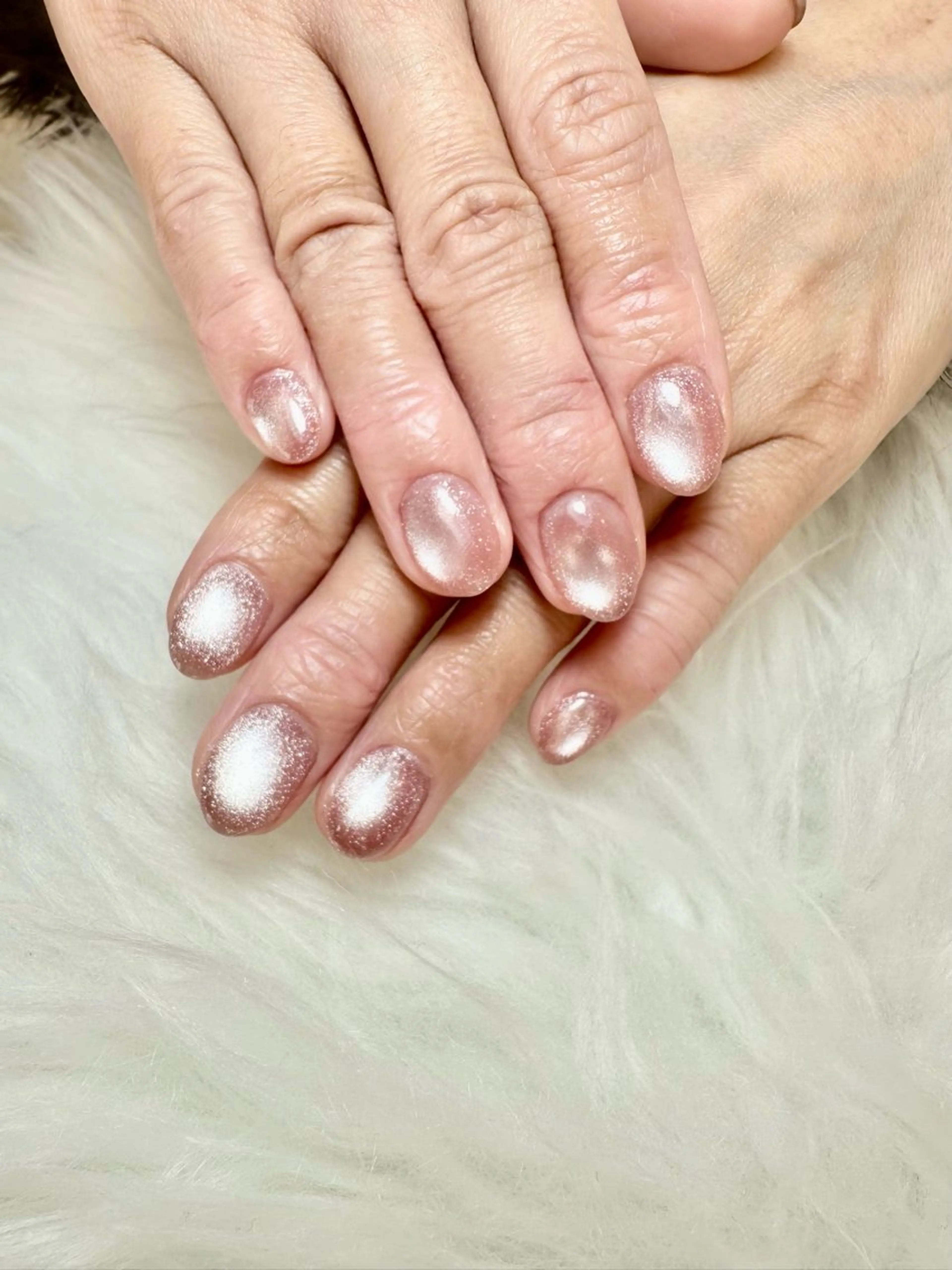 ネイル 入学式 卒業式 マグネットネイル ピンク ピンクベージュ ハンドネイル Re :eight Nail所属・NISHIOKA FUKUMIのネイルデザイン