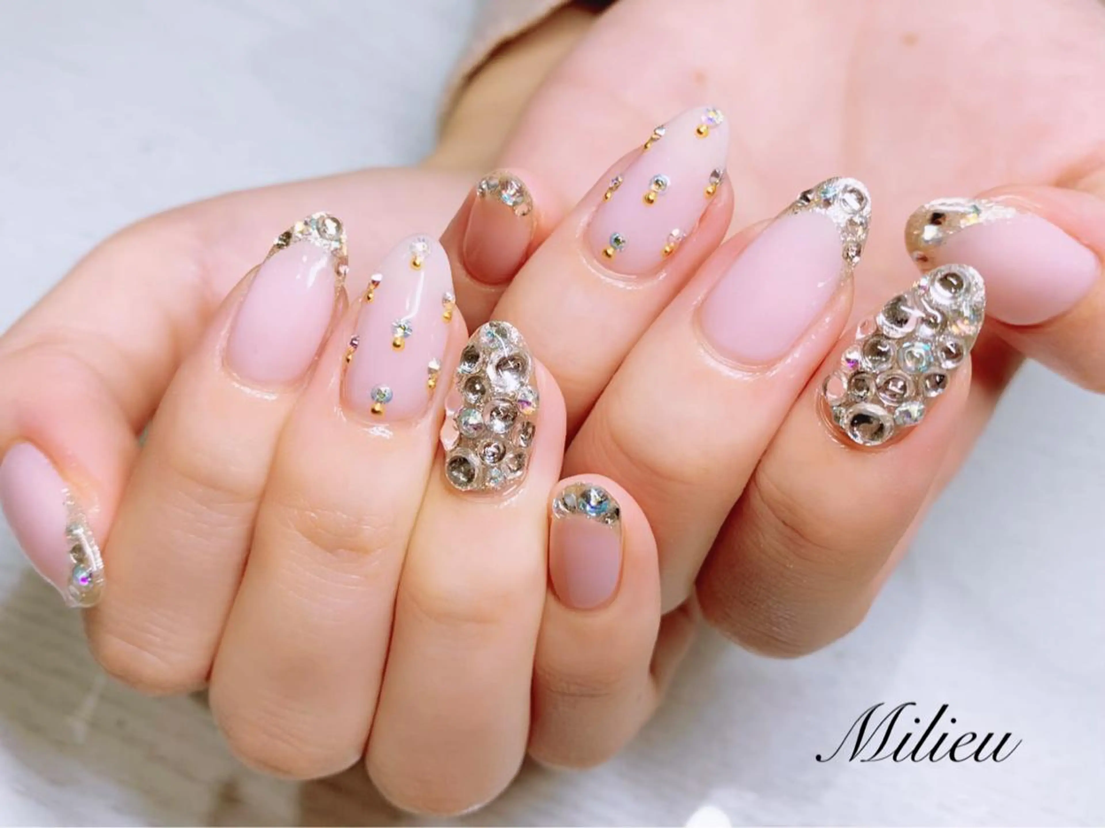 🖤オフ無しジェルネイル▶︎アート10本乗せ放題コースの写真