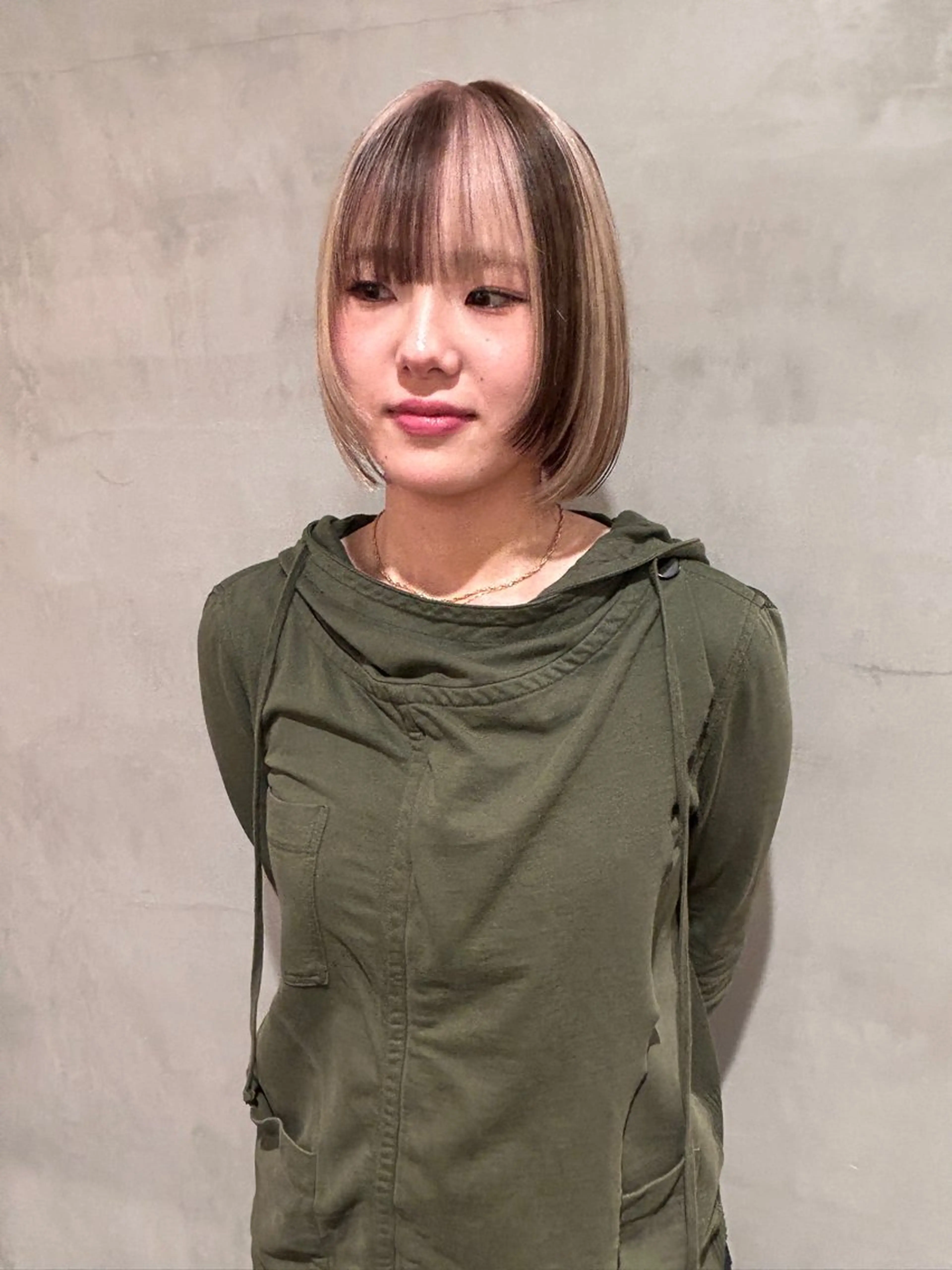 ショート カラー ベージュカラー ブラウンカラー ホワイトベージュ カット ヘアカラー トリートメント 顔まわり/暖色 可愛い特化🎀ゆうなのヘアスタイル