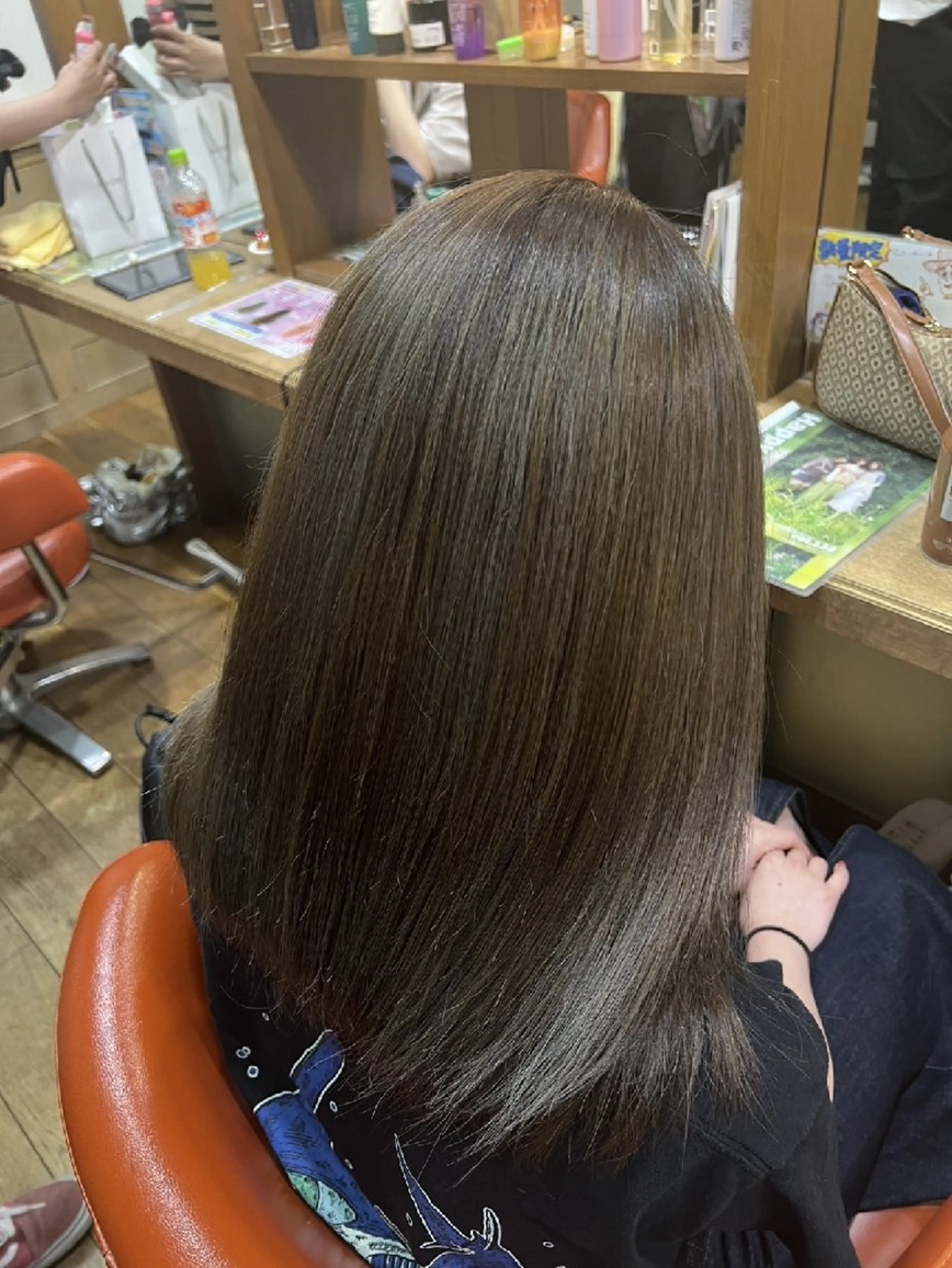 カラー 清明 杏友見のヘアスタイル