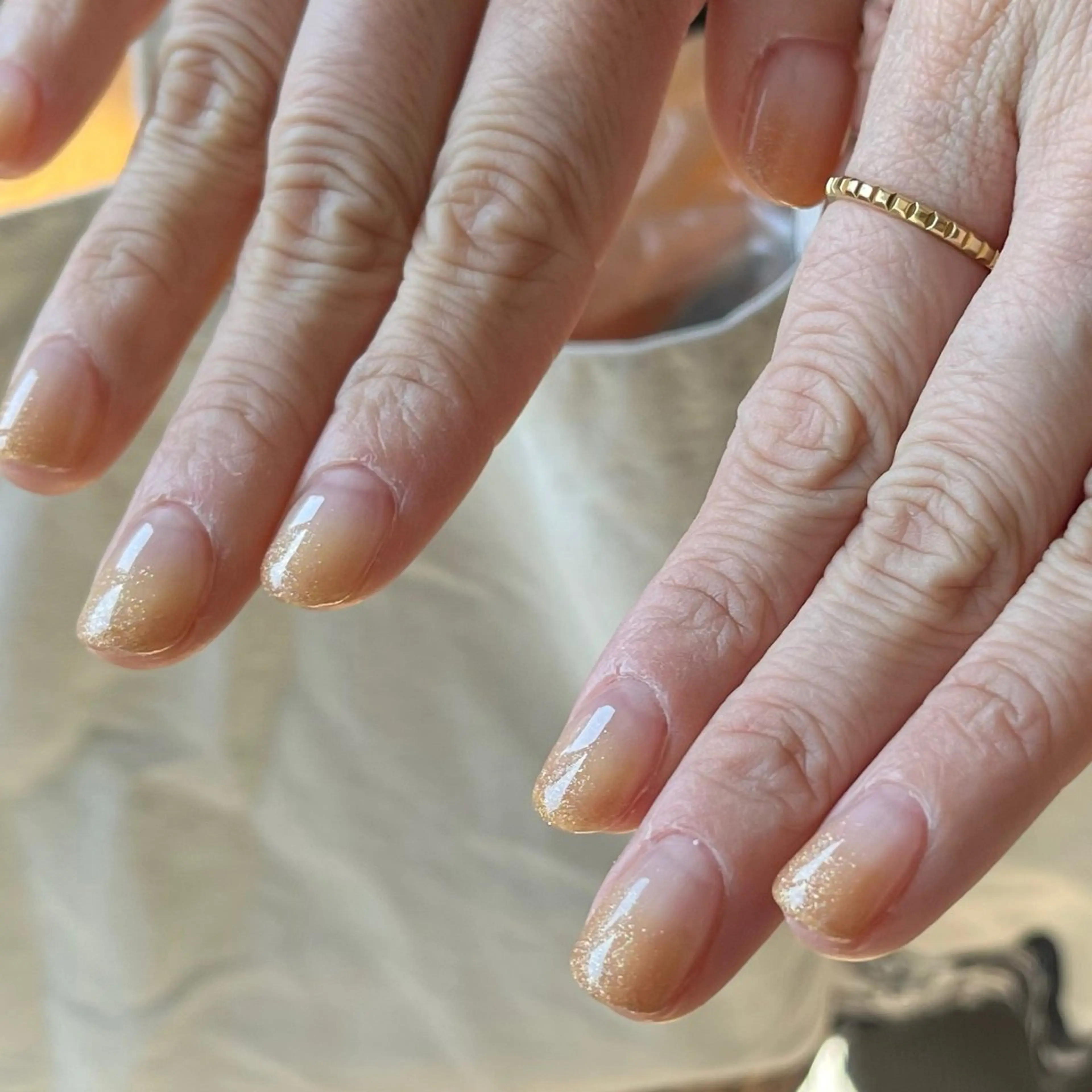 ネイル グラデーション ラメ(グリッター) ラメグラデーション Lu＊Luana所属・LUANA Iのネイルデザイン