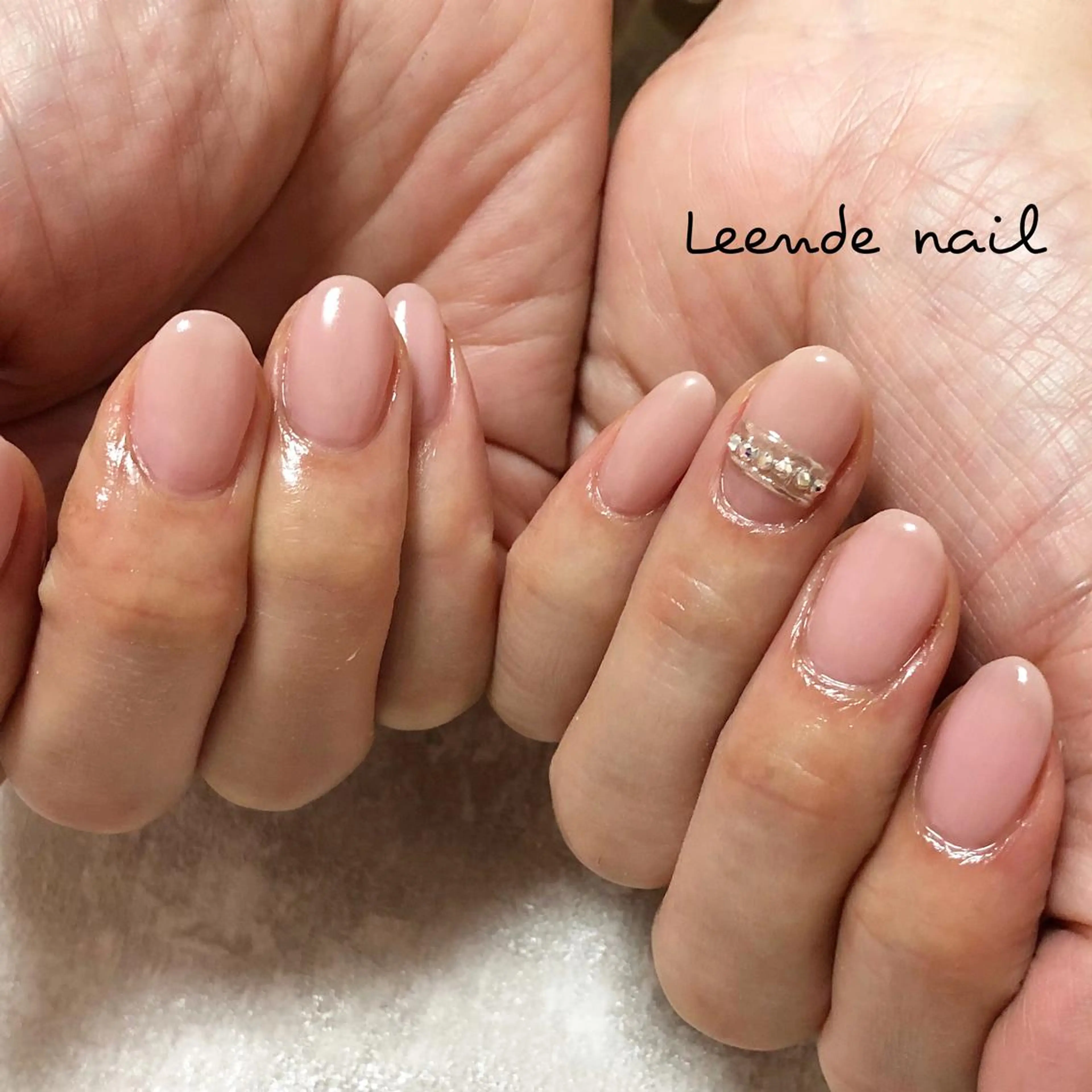 ネイル アートネイル Leendenail 【リエンダネイル】のネイルデザイン