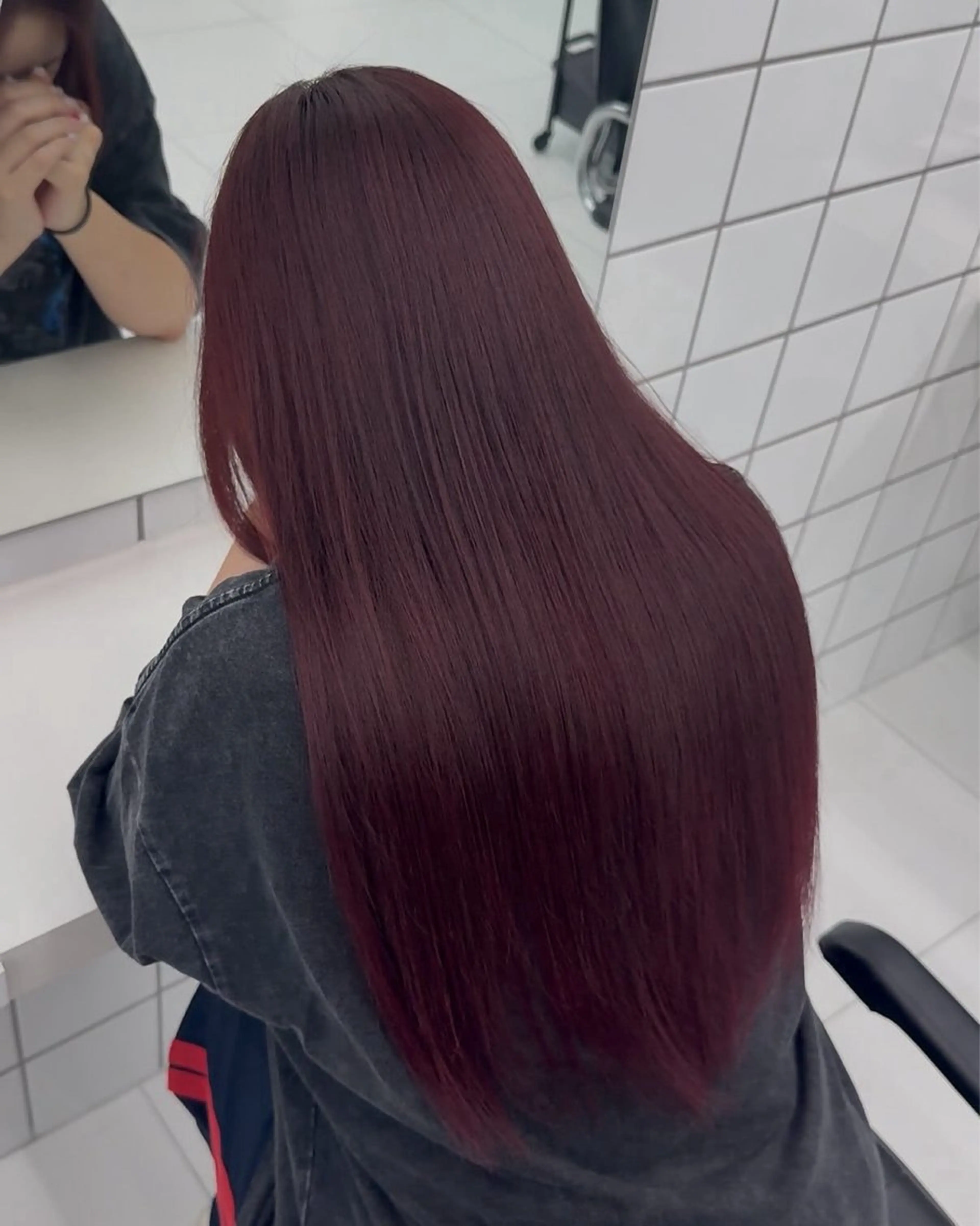 セミロング カラー ピンクカラー 髪質改善 トリートメント ヘアカラー 渋谷ブリーチカラー/ デザインカラー/優希のヘアスタイル