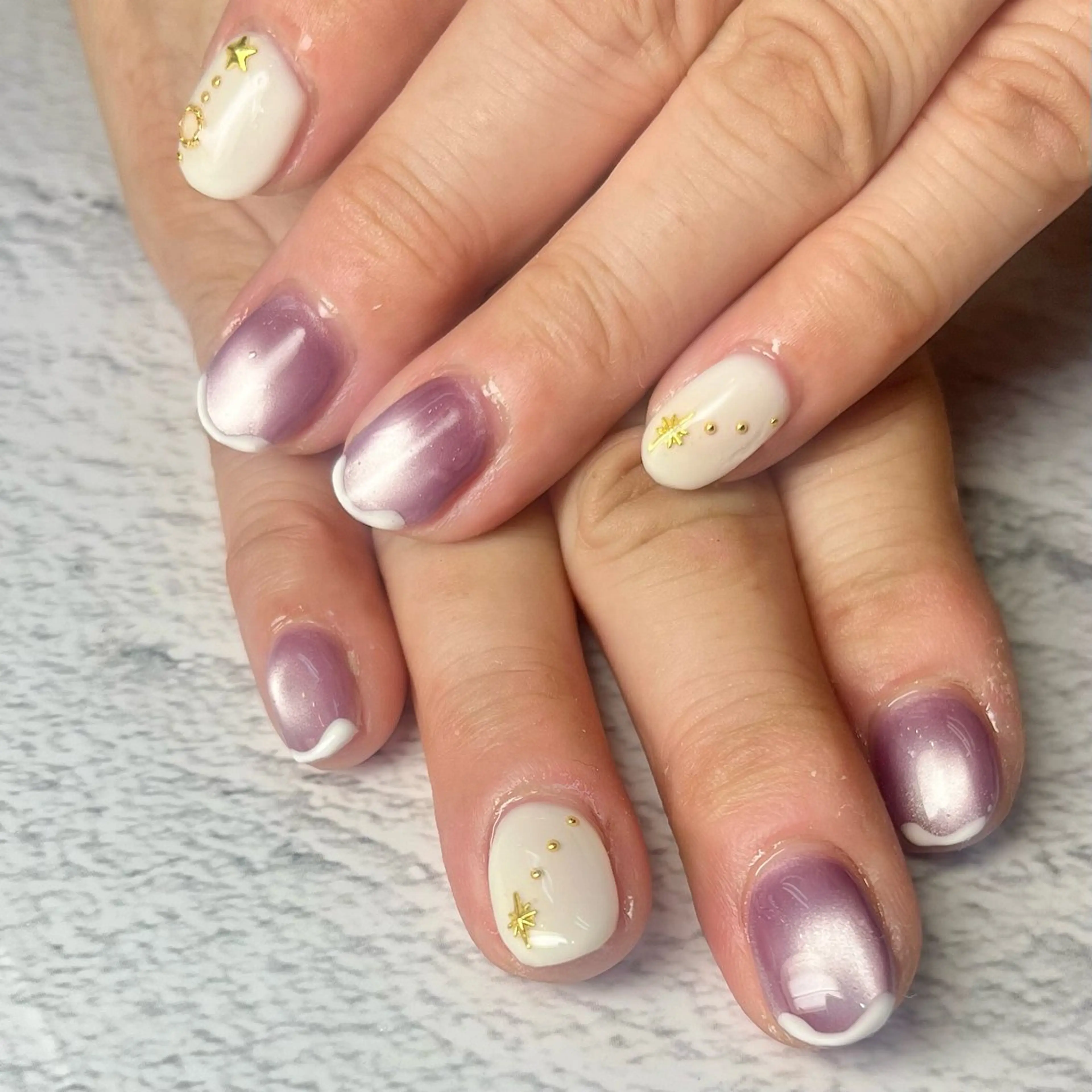 ネイル ハンドネイル Queen nail 北堀江 ASUKAのネイルデザイン