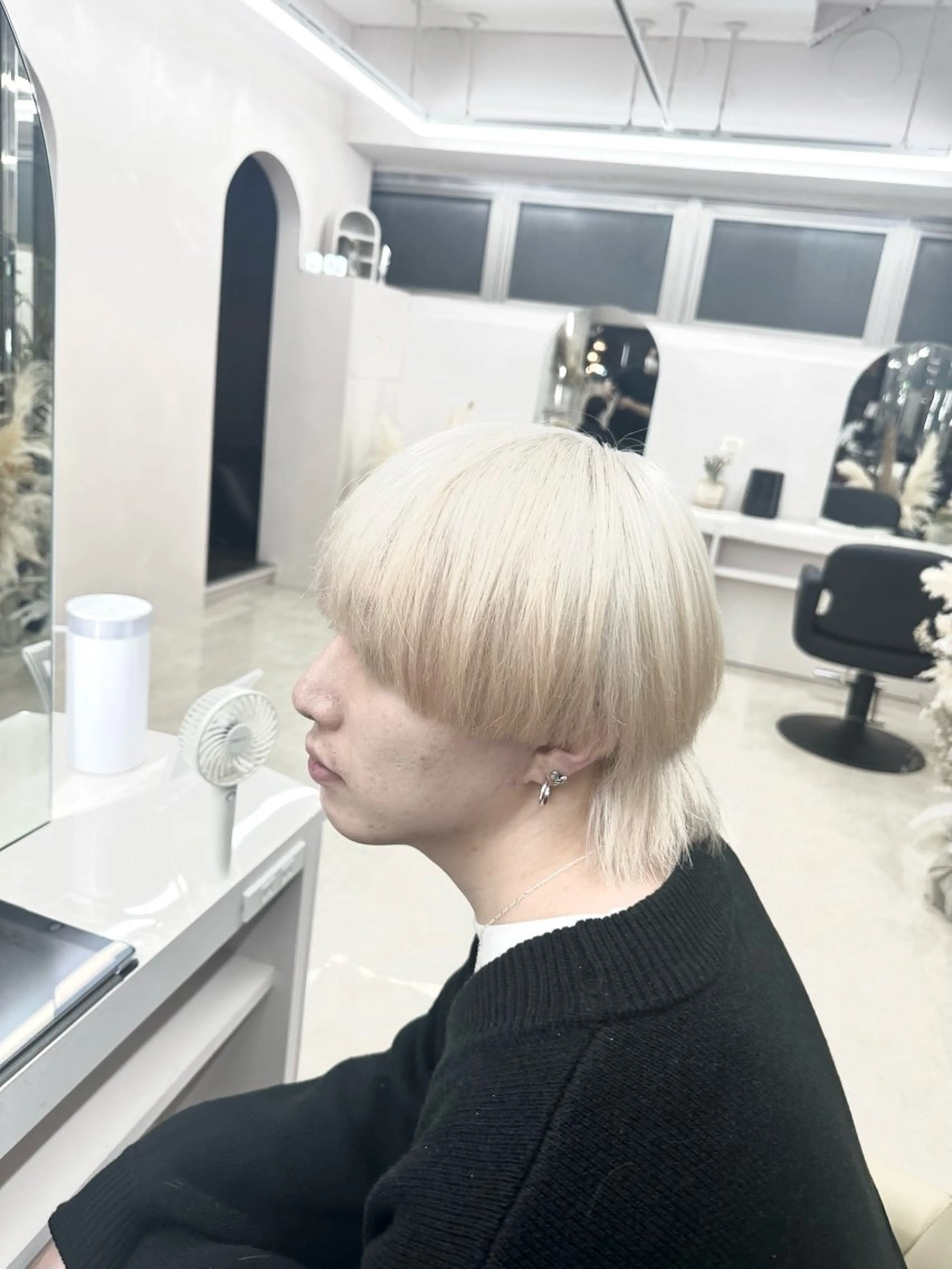 「minimo限定価格」メンズカット＋ブリーチの写真