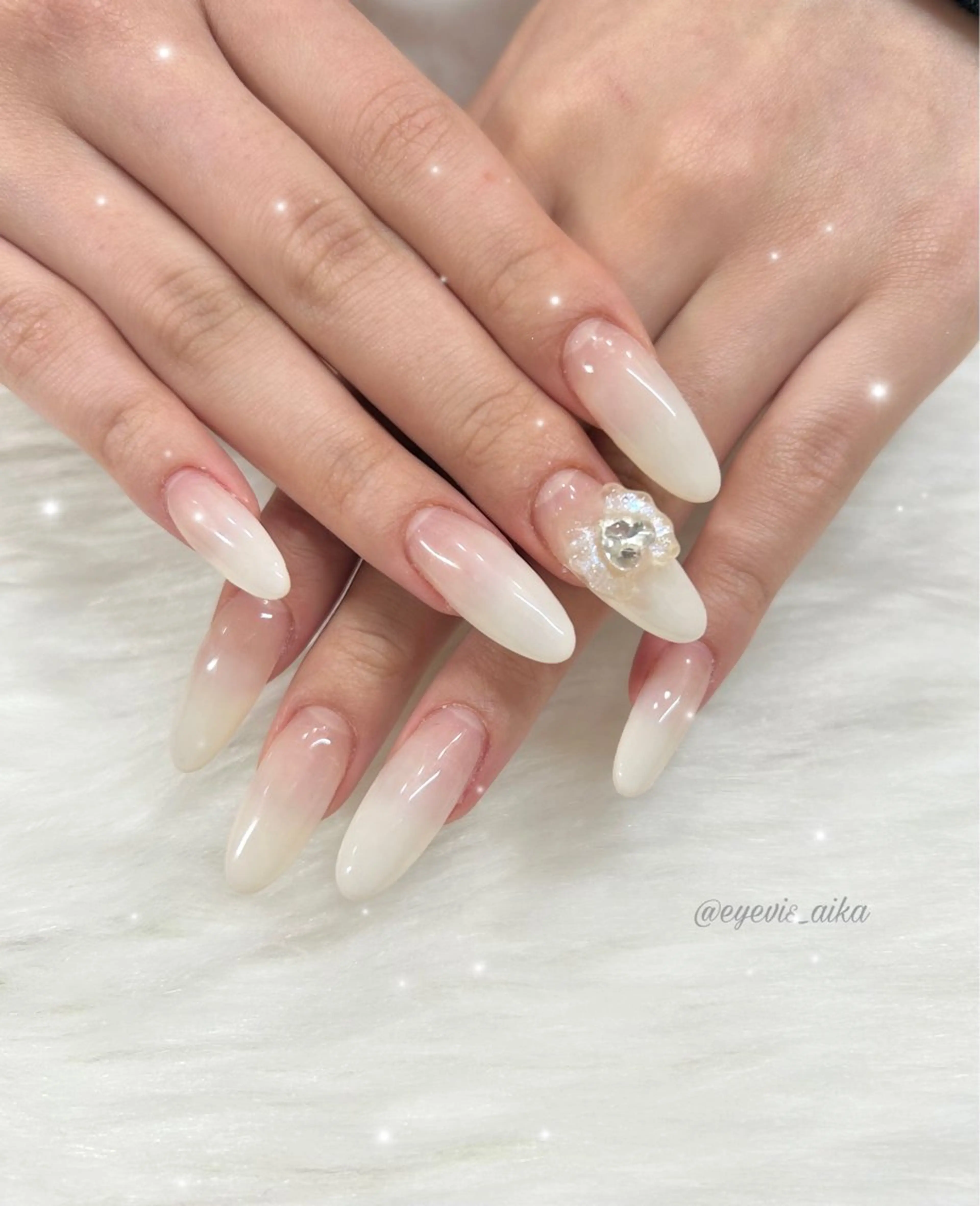 ネイル laboT aikaのネイルデザイン