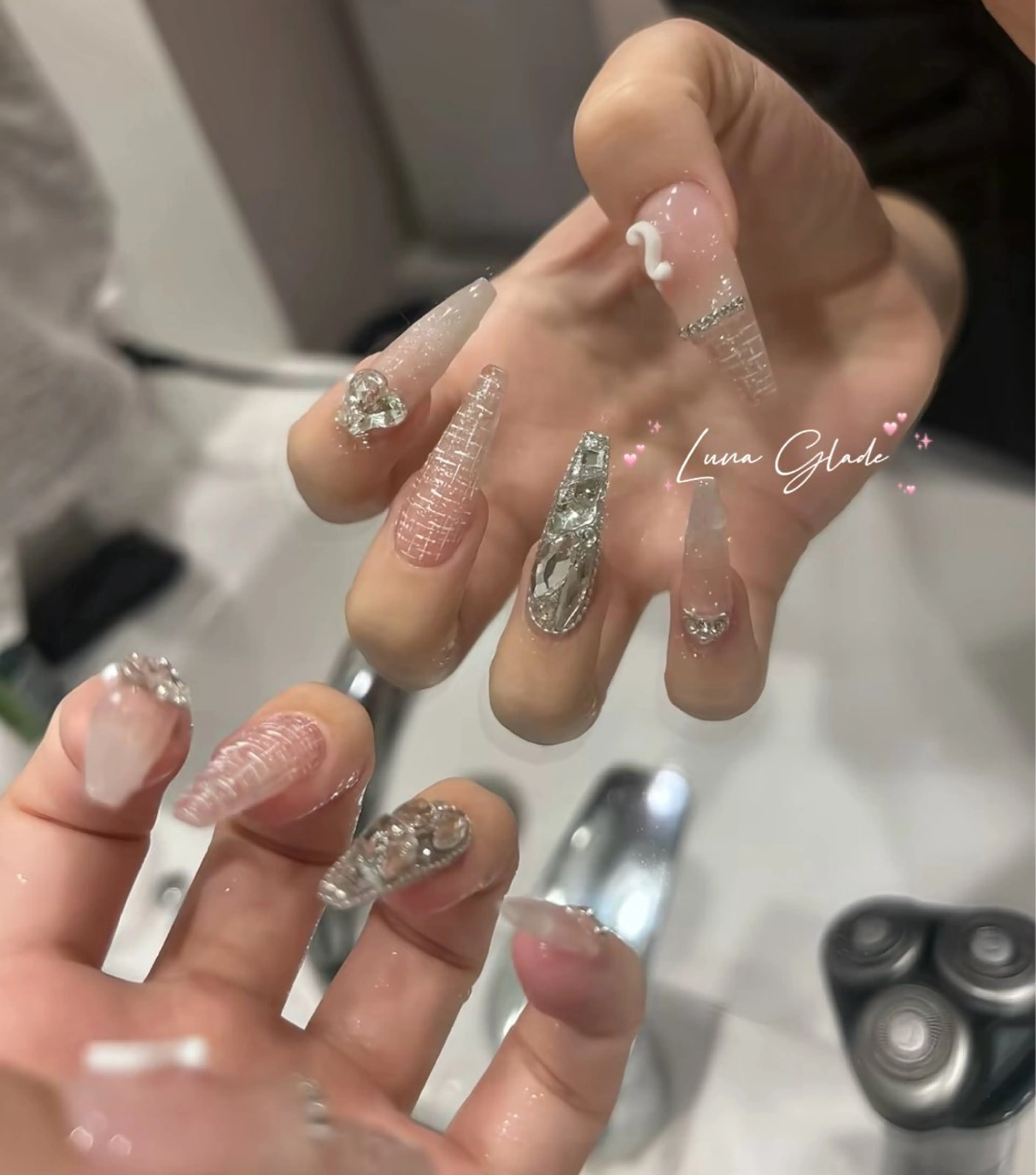ネイル ハンドネイル Luna Glade Nail Salon所属・Luna Gladeのネイルデザイン